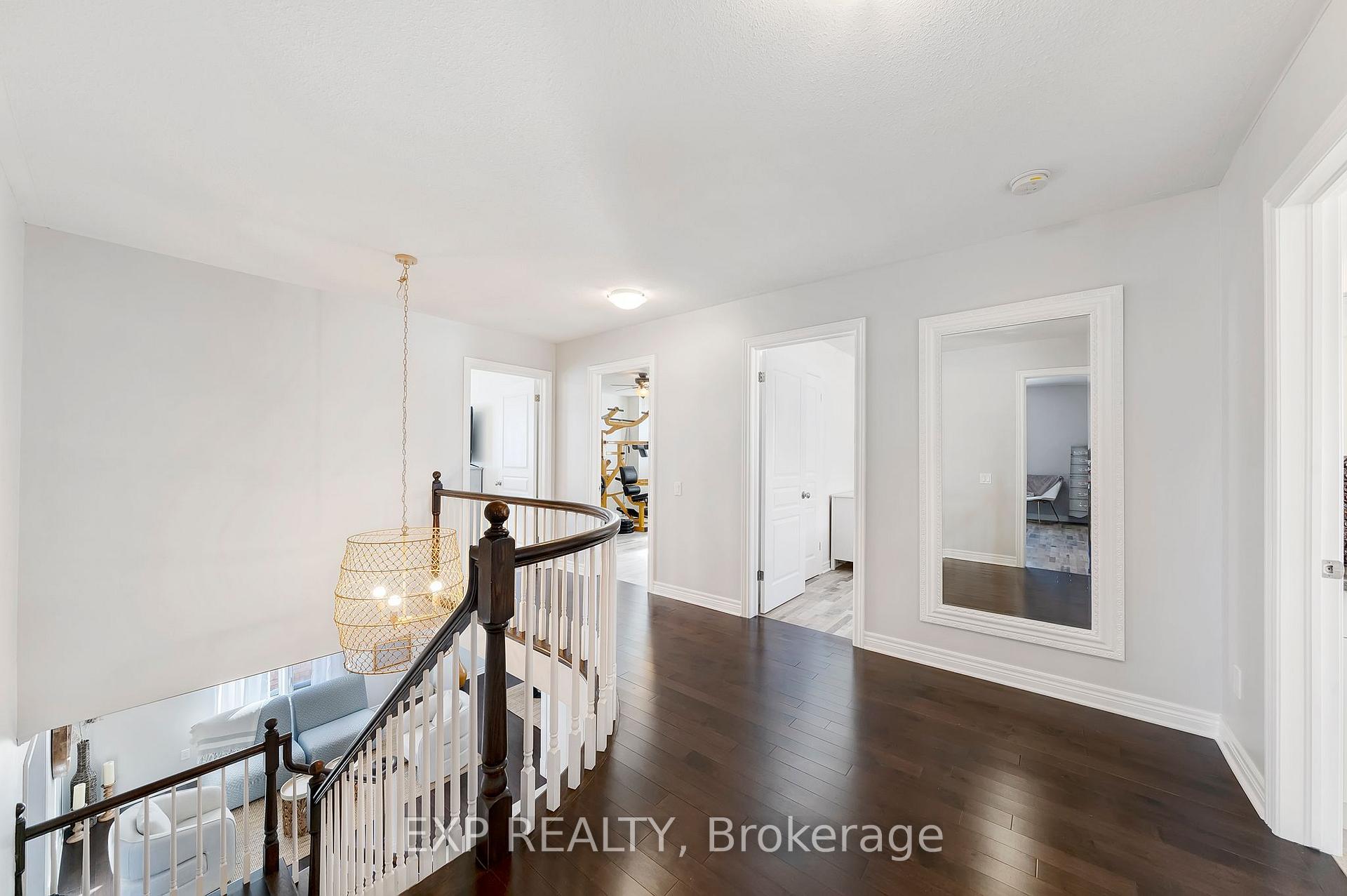Photo 20 of 23 Wilfrid Laurier Crescent, St. Catharines, Secord Woods — HOMEH