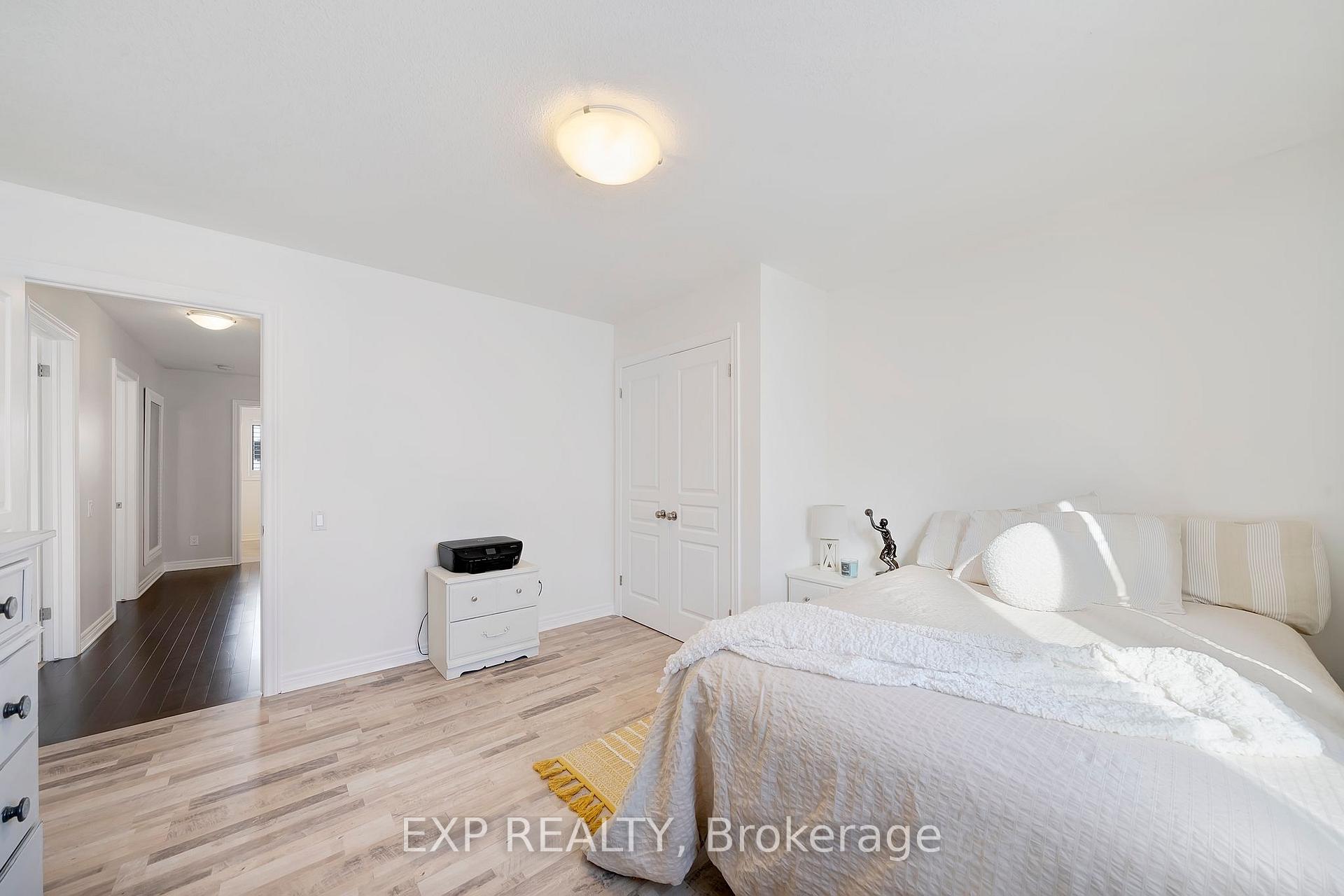 Photo 25 of 23 Wilfrid Laurier Crescent, St. Catharines, Secord Woods — HOMEH