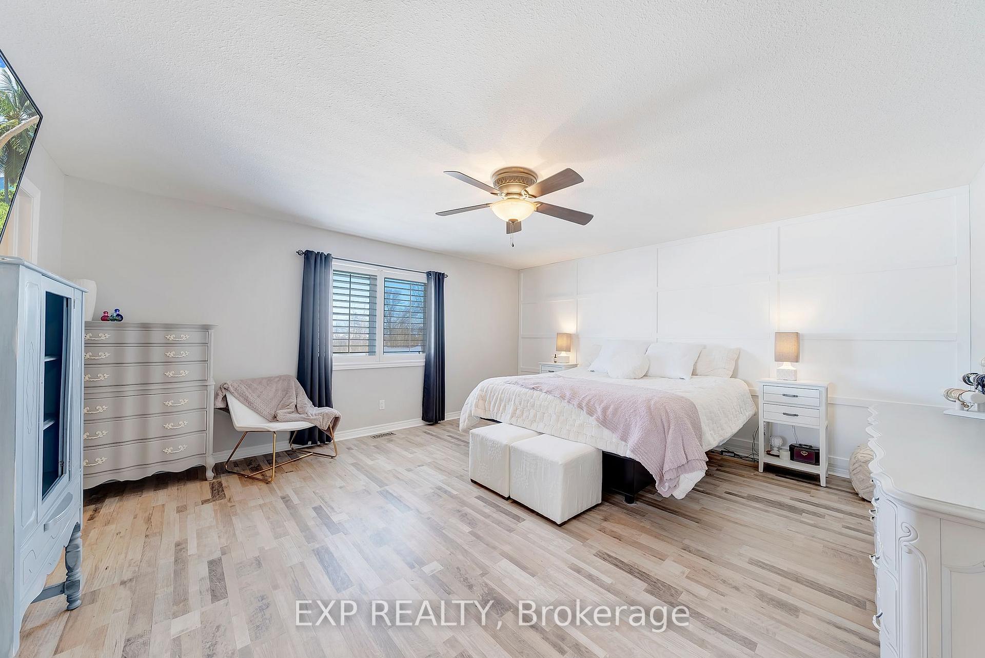 Photo 28 of 23 Wilfrid Laurier Crescent, St. Catharines, Secord Woods — HOMEH