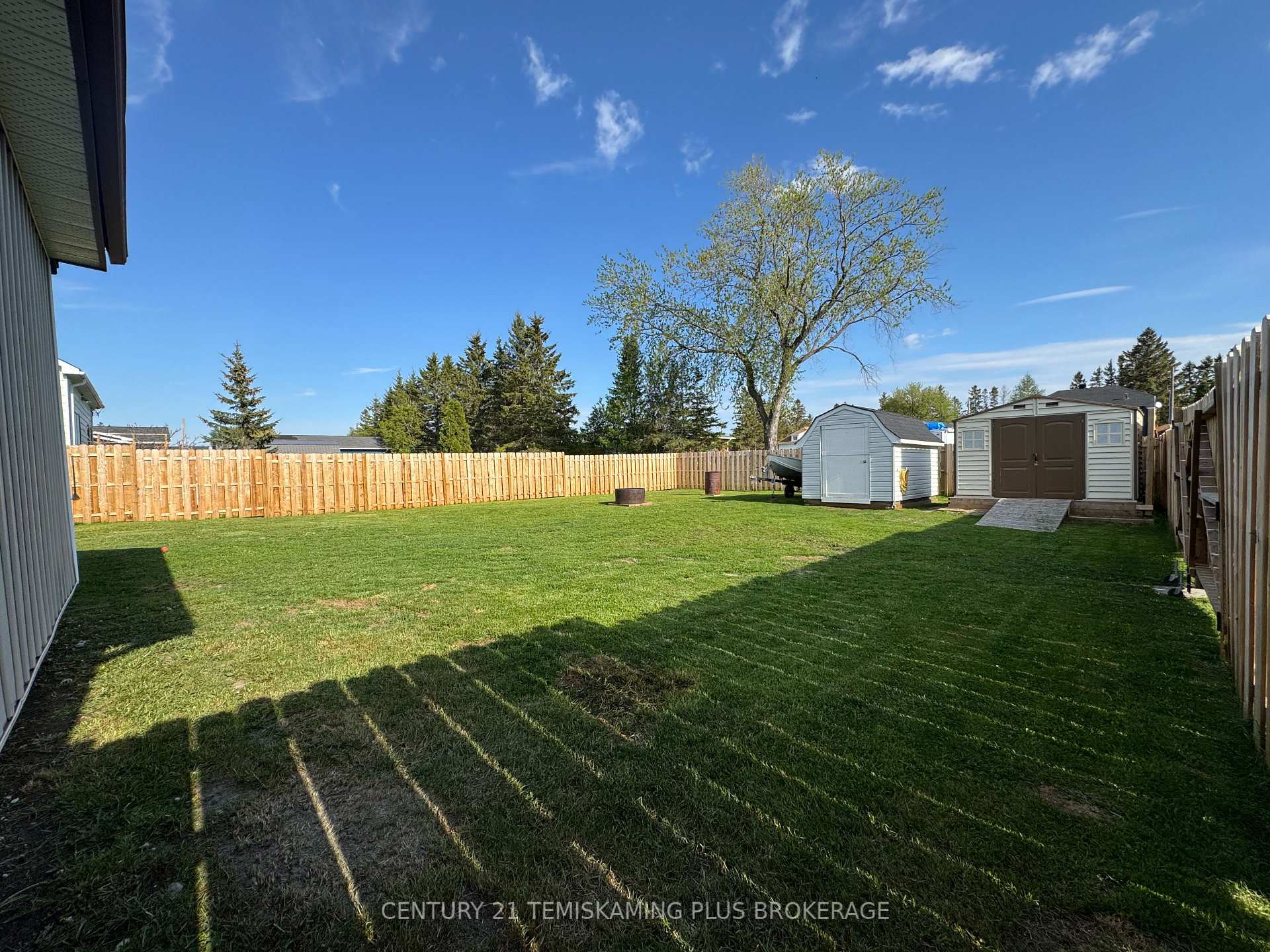 Photo 6 of 43 Tenth Street E, Armstrong, Earlton — HOMEH