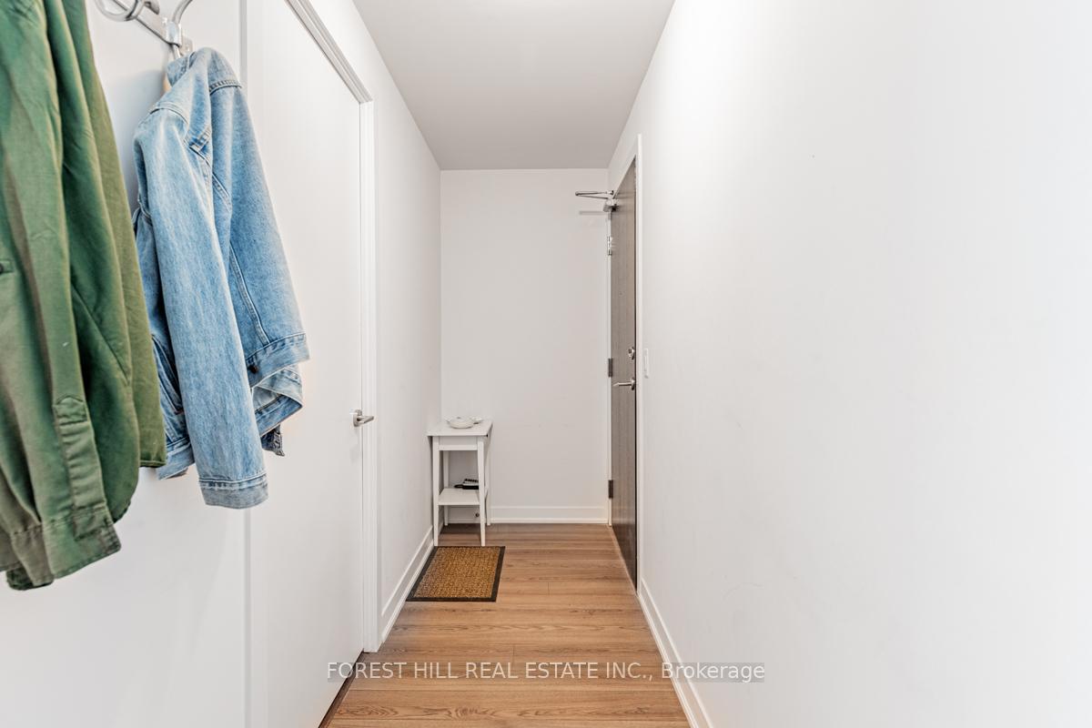 Photo 5 of Unit 501, 60 Berwick Avenue, Toronto, Yonge-Eglinton — HOMEH