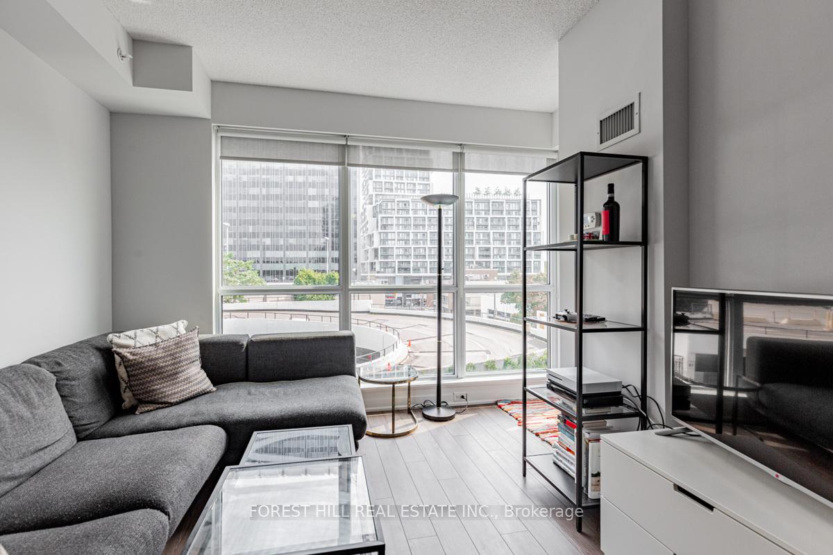 Photo 12 of Unit 501, 60 Berwick Avenue, Toronto, Yonge-Eglinton — HOMEH