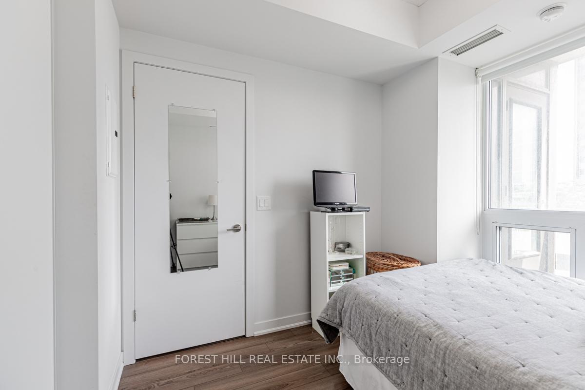 Photo 18 of Unit 501, 60 Berwick Avenue, Toronto, Yonge-Eglinton — HOMEH