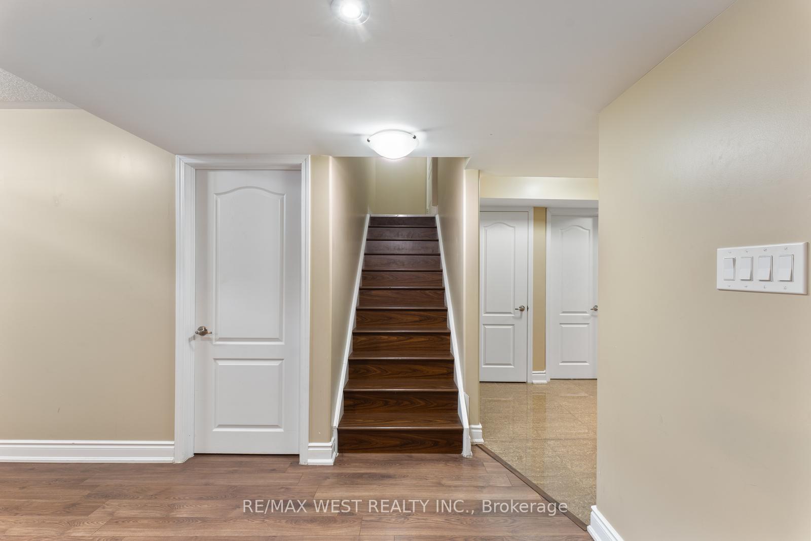 Photo 26 of 33 Lone Rock Circle, Brampton, Bram East — HOMEH