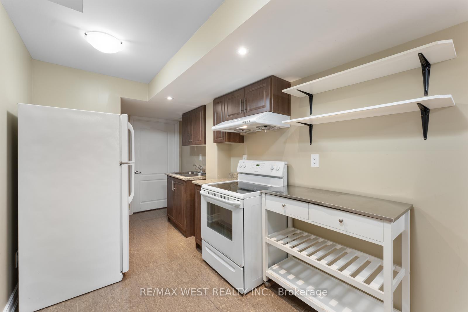 Photo 31 of 33 Lone Rock Circle, Brampton, Bram East — HOMEH