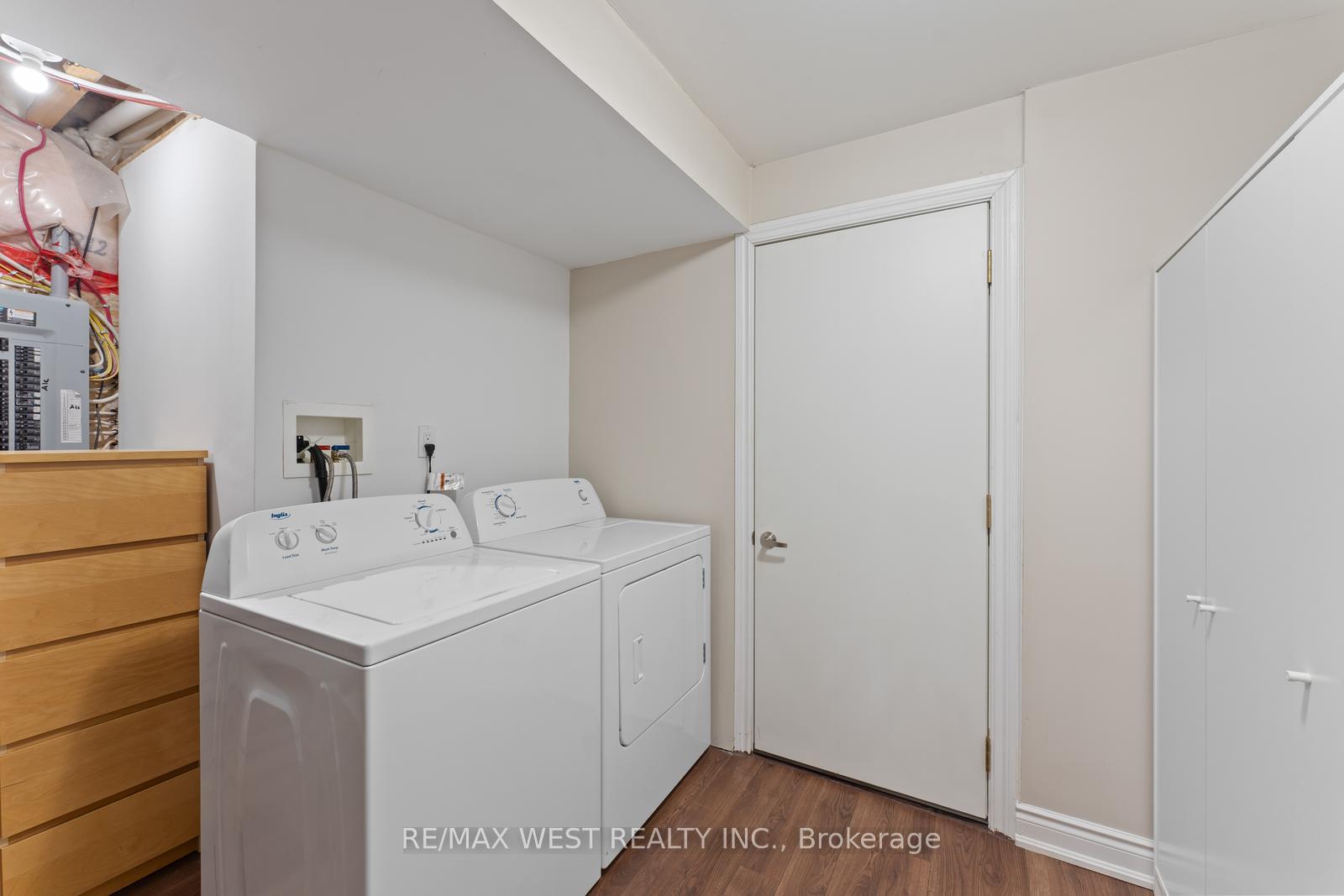Photo 37 of 33 Lone Rock Circle, Brampton, Bram East — HOMEH