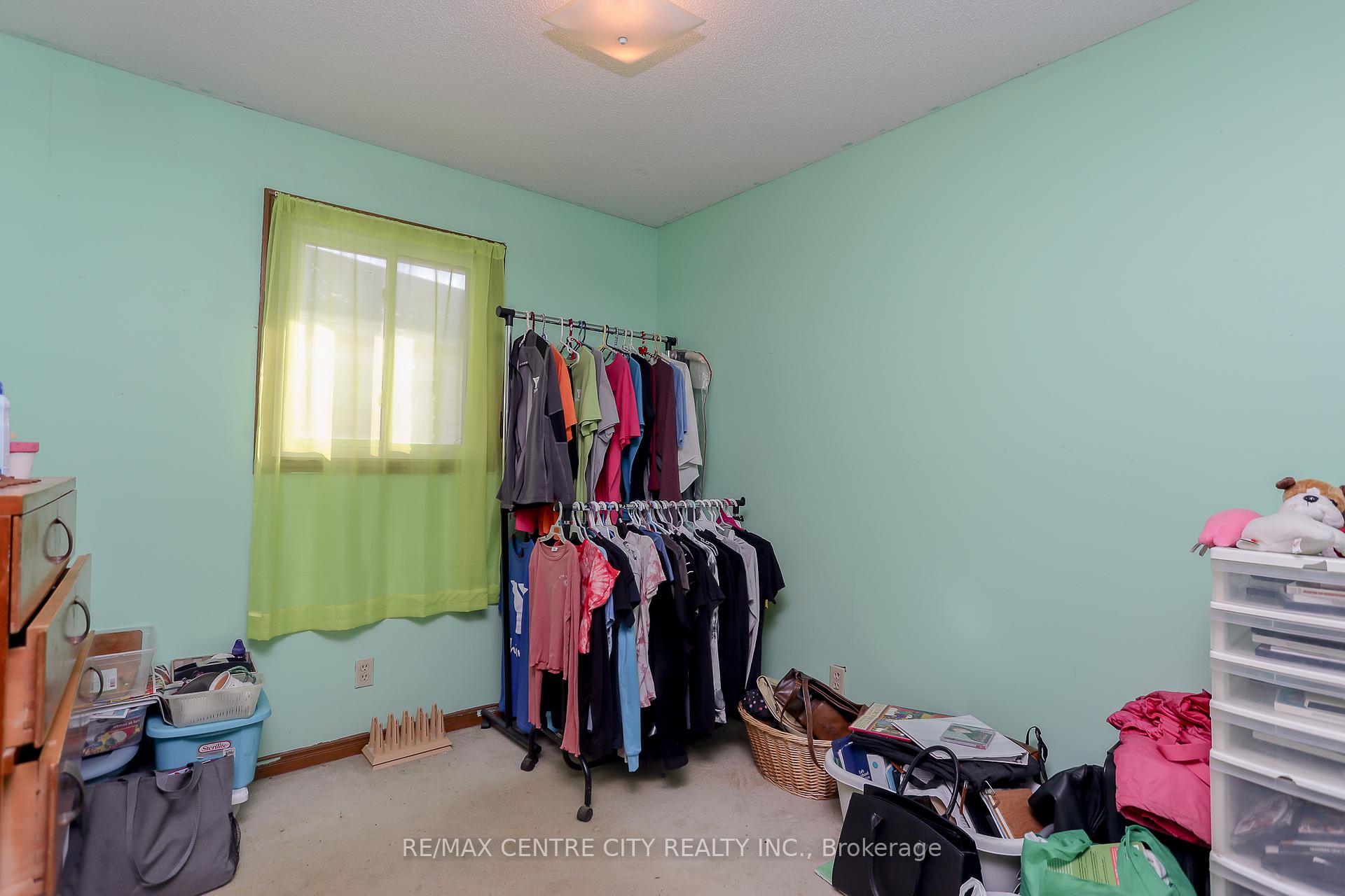 Photo 15 of 8 Rickwood Place, St. Thomas — HOMEH
