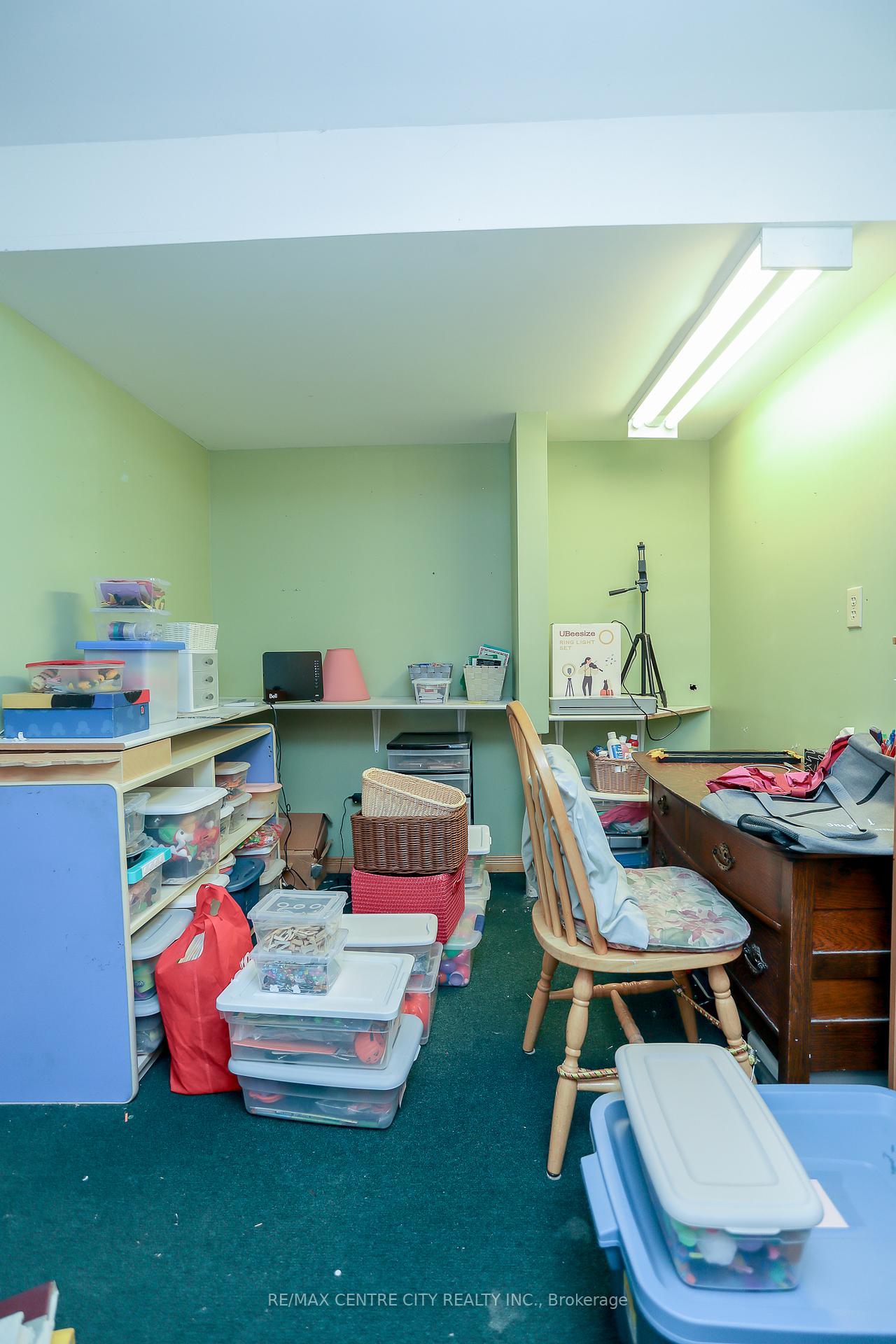 Photo 20 of 8 Rickwood Place, St. Thomas — HOMEH