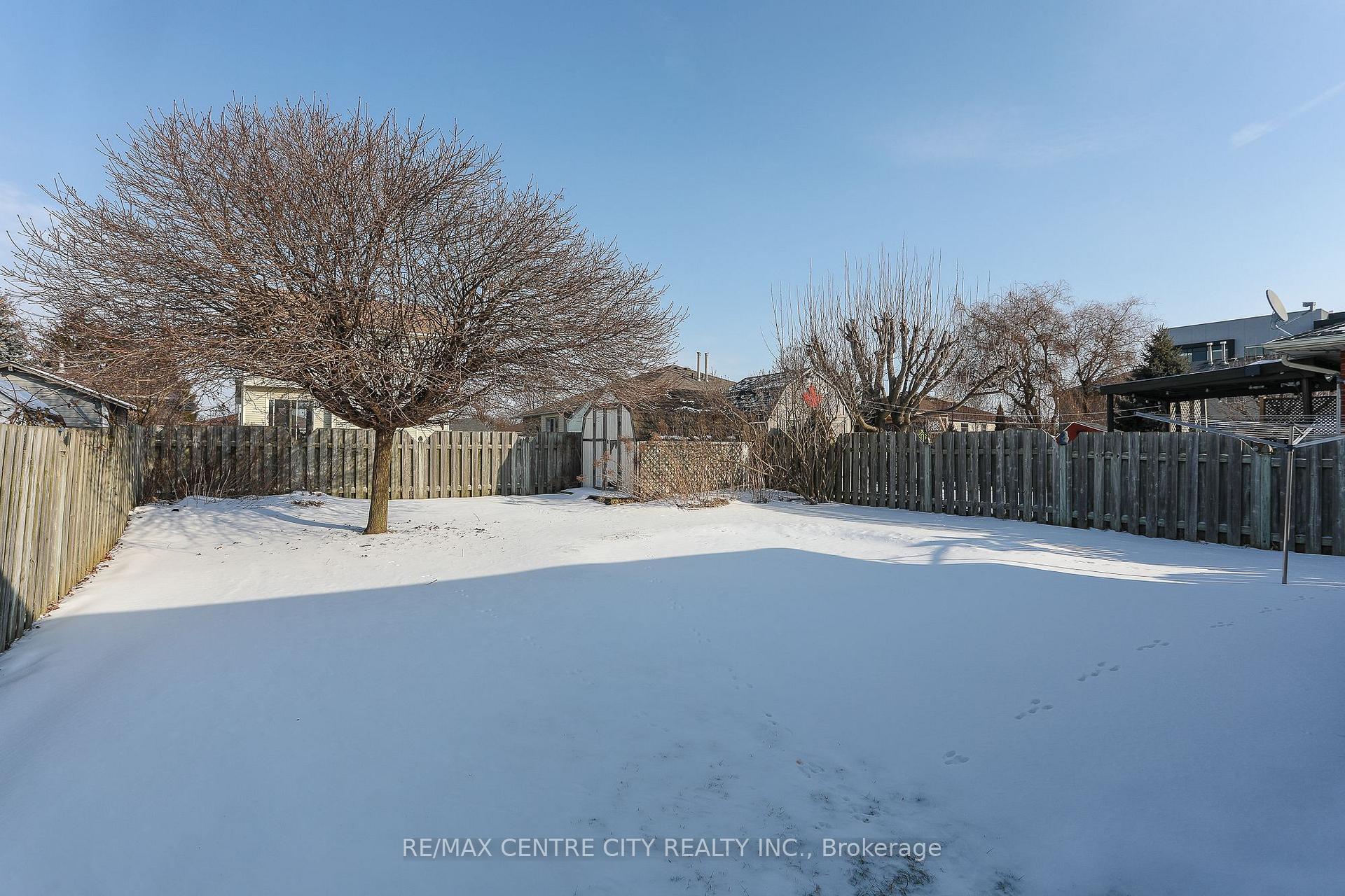 Photo 21 of 8 Rickwood Place, St. Thomas — HOMEH