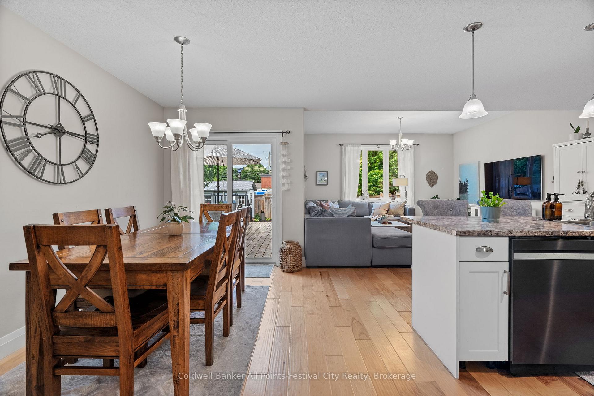 Photo 13 of 248 Christina Court, Goderich, Goderich (Town) — HOMEH