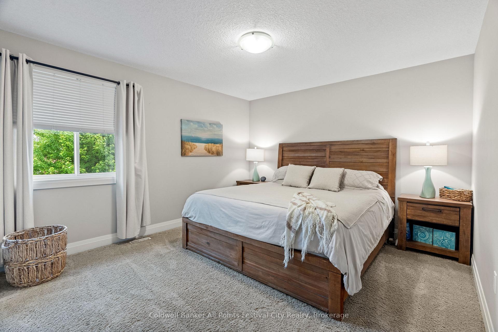 Photo 23 of 248 Christina Court, Goderich, Goderich (Town) — HOMEH