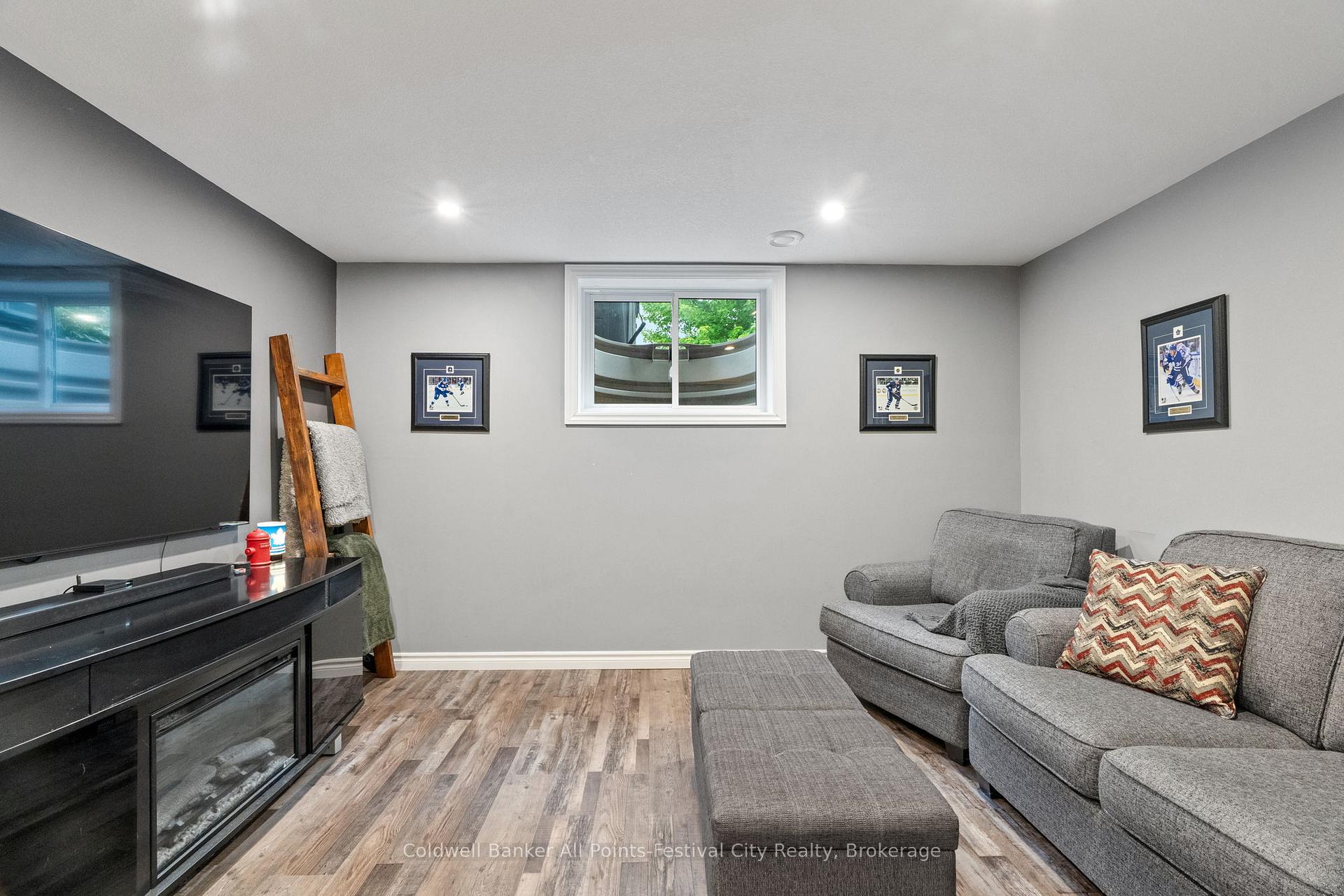 Photo 28 of 248 Christina Court, Goderich, Goderich (Town) — HOMEH