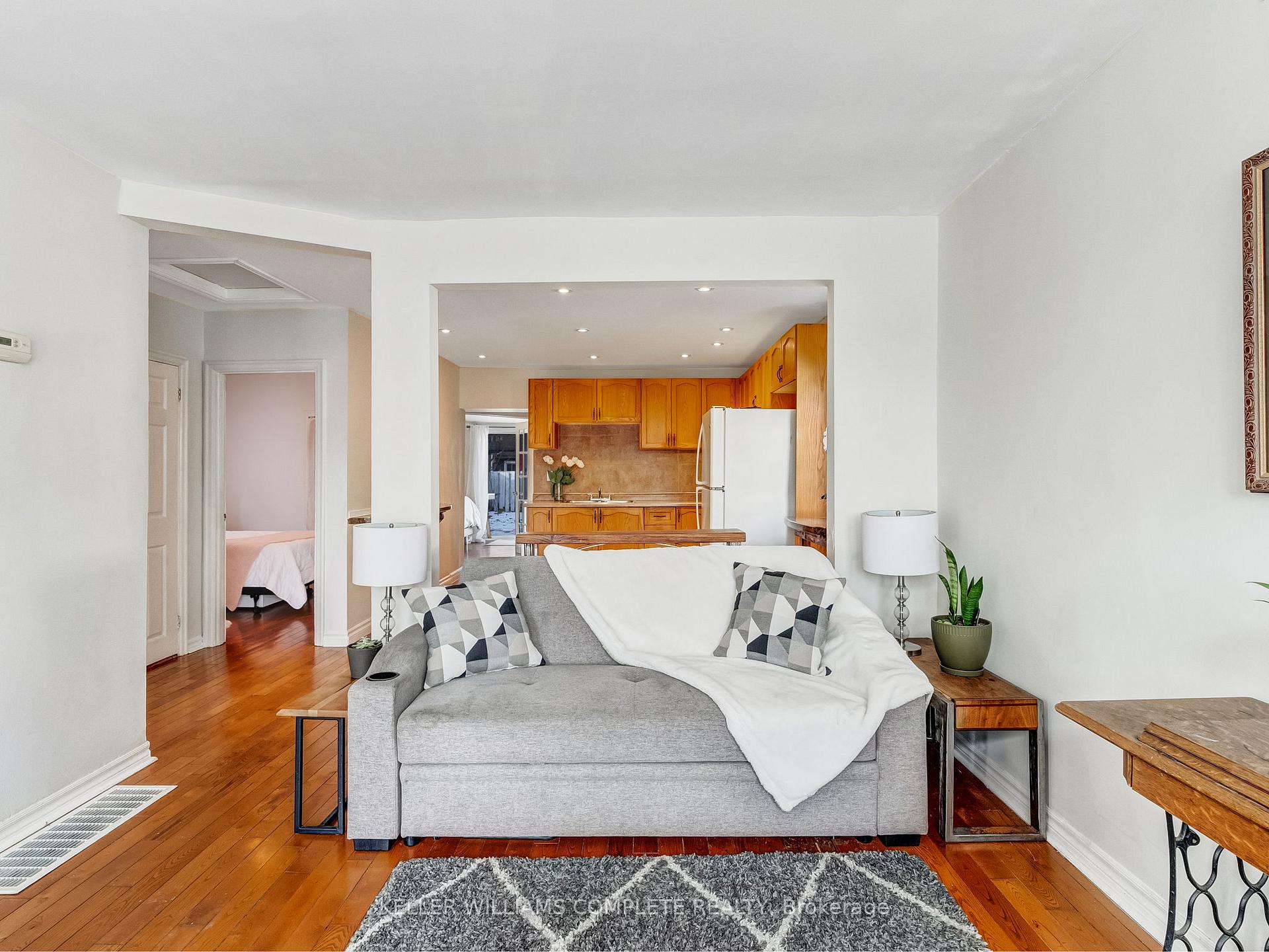 Photo 11 of 136 East 45th Street, Hamilton, Hampton Heights — HOMEH