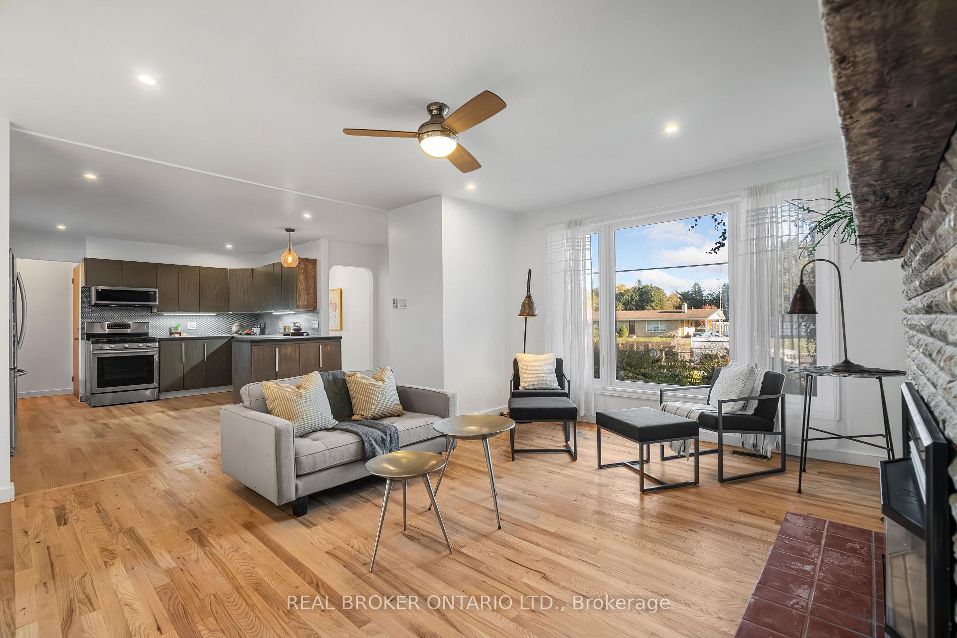 Photo 11 of 6233 Perth Street, Ottawa, Richmond — HOMEH