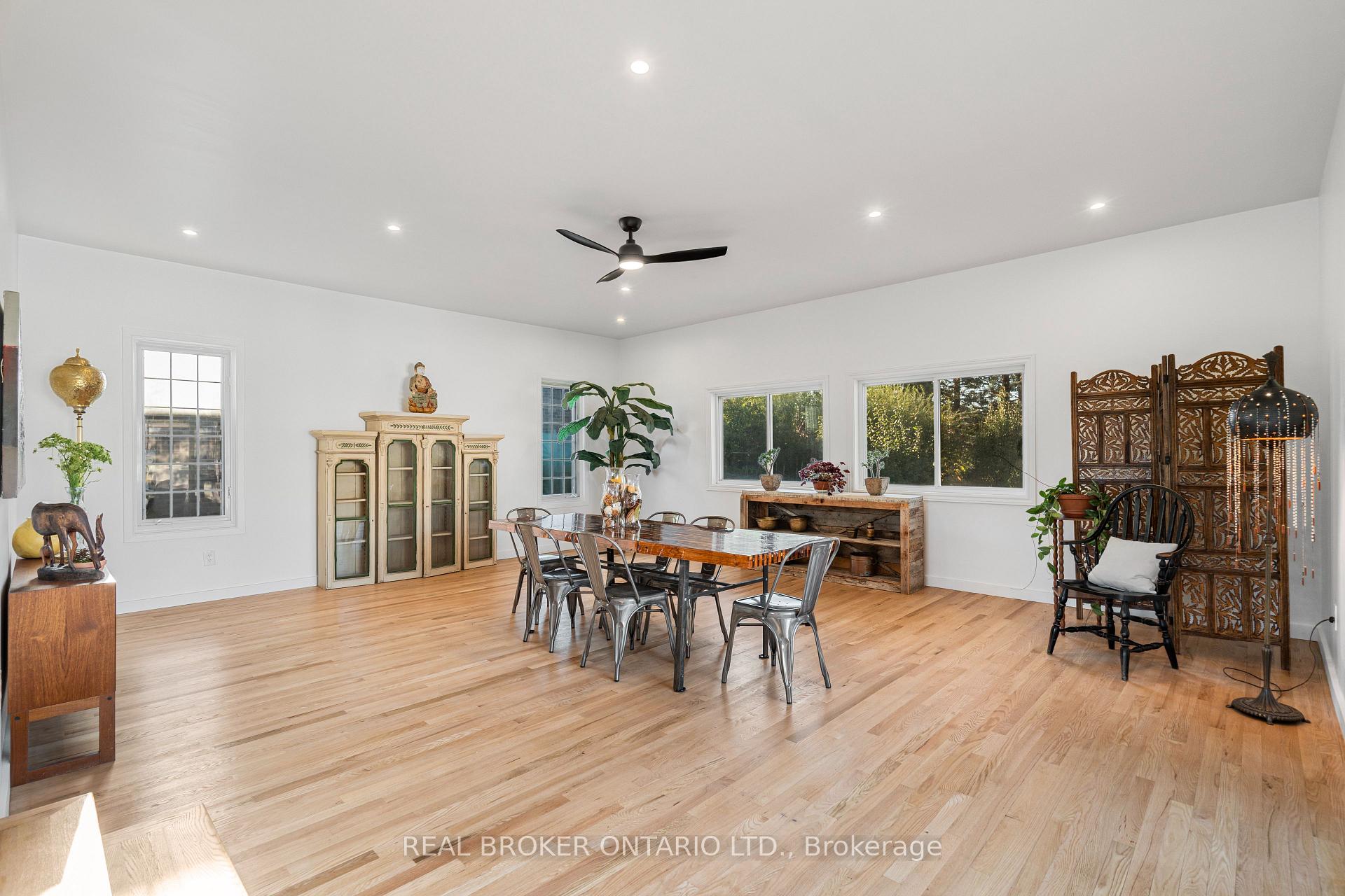 Photo 15 of 6233 Perth Street, Ottawa, Richmond — HOMEH