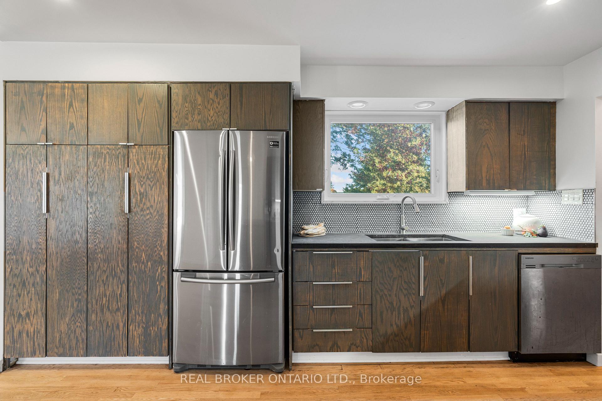Photo 22 of 6233 Perth Street, Ottawa, Richmond — HOMEH