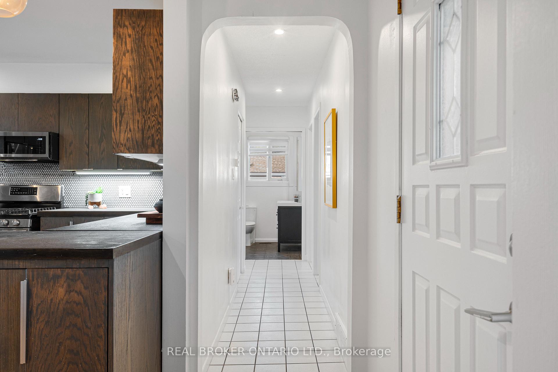 Photo 24 of 6233 Perth Street, Ottawa, Richmond — HOMEH