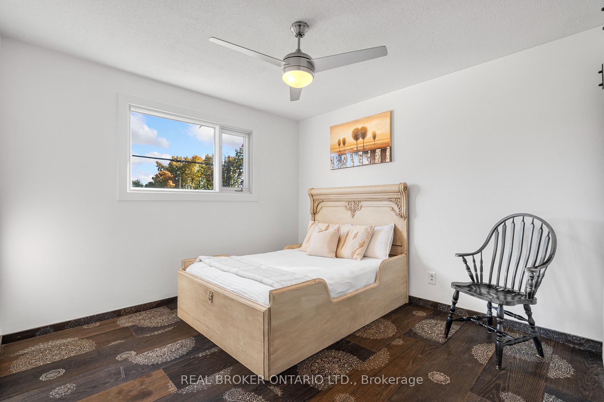 Photo 25 of 6233 Perth Street, Ottawa, Richmond — HOMEH