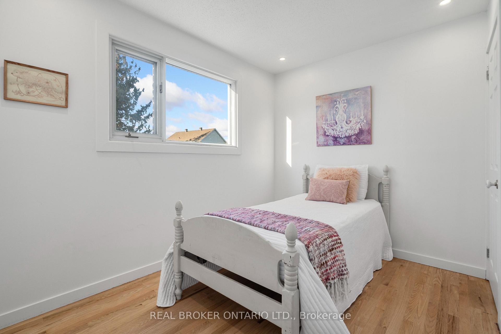 Photo 26 of 6233 Perth Street, Ottawa, Richmond — HOMEH