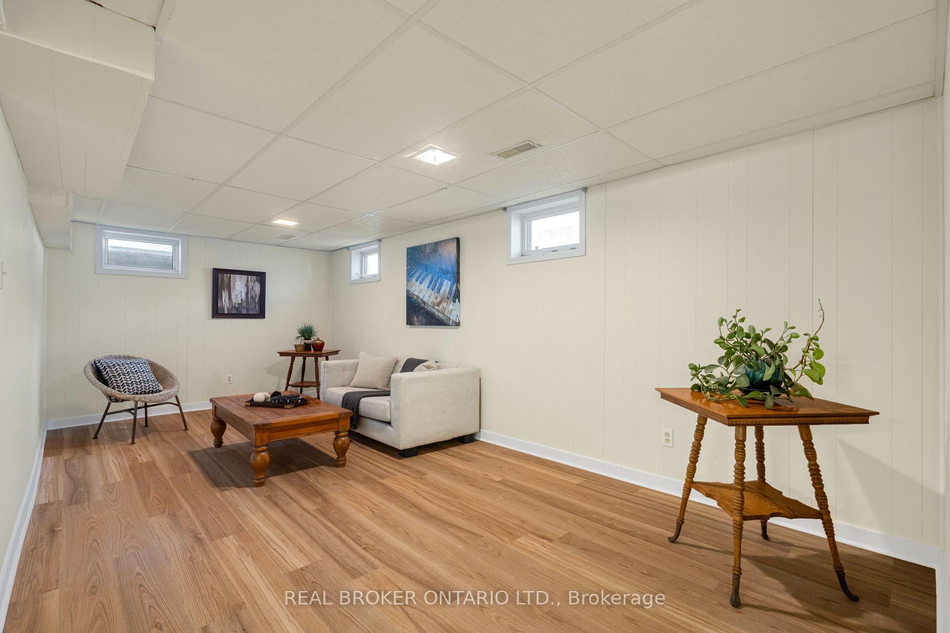 Photo 29 of 6233 Perth Street, Ottawa, Richmond — HOMEH