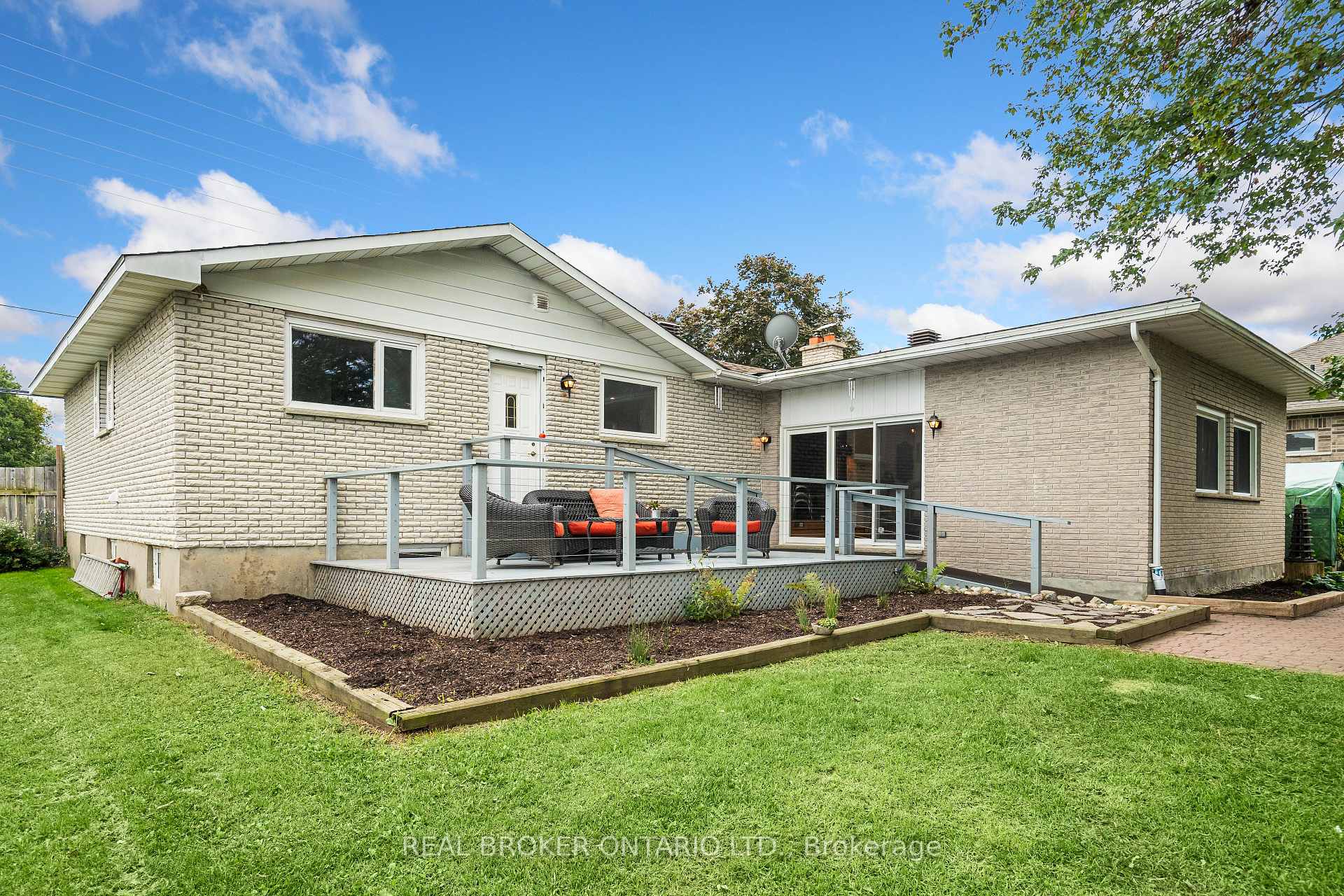 Photo 43 of 6233 Perth Street, Ottawa, Richmond — HOMEH