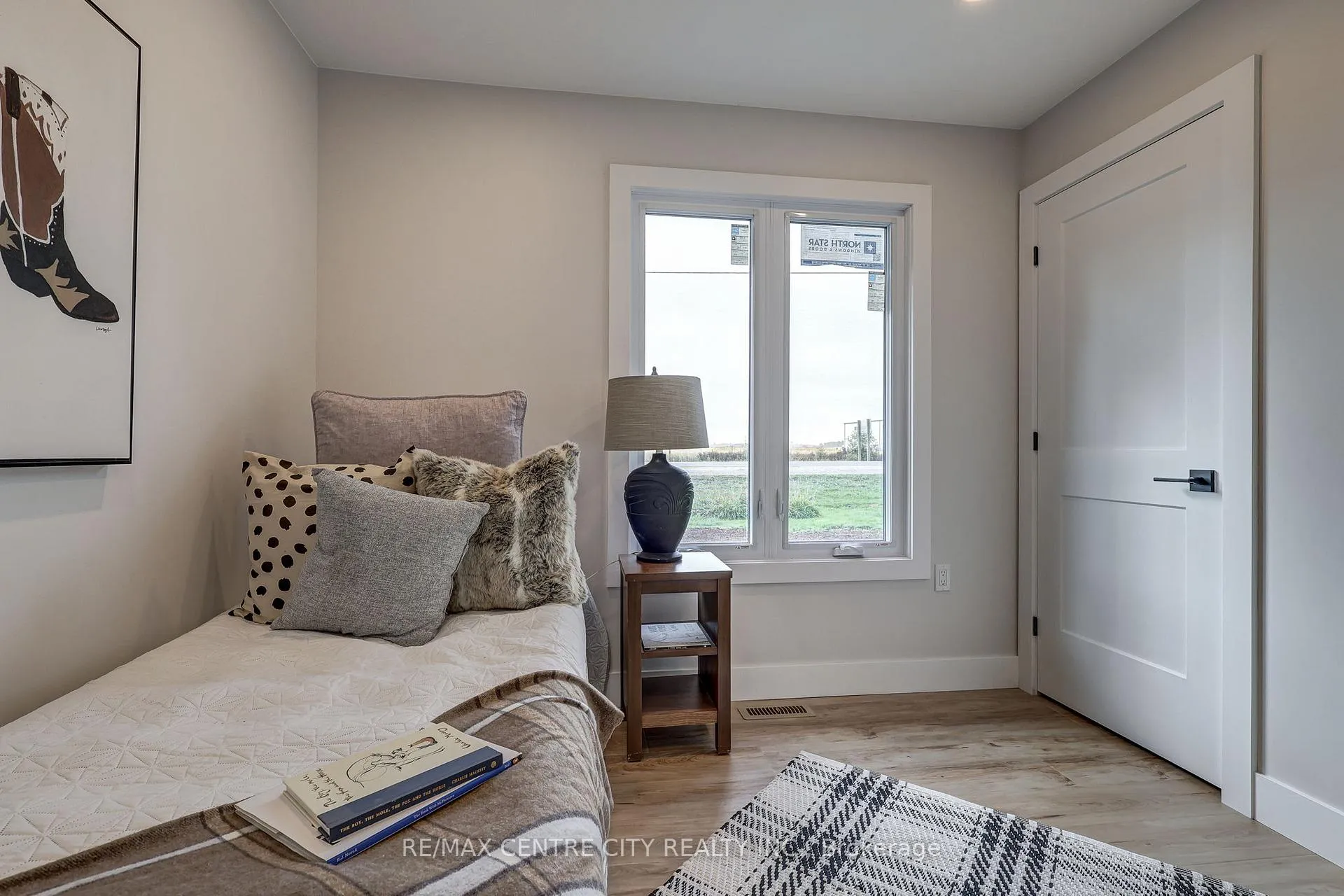 Photo 15 of 45118 Talbot Line, Central Elgin, Rural Central Elgin — HOMEH