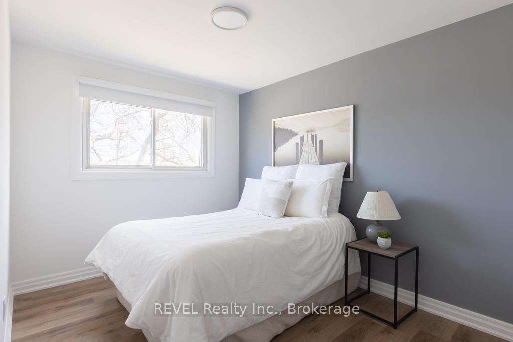 Photo 22 of 26 Black Knight Road, St. Catharines, Lakeport — HOMEH