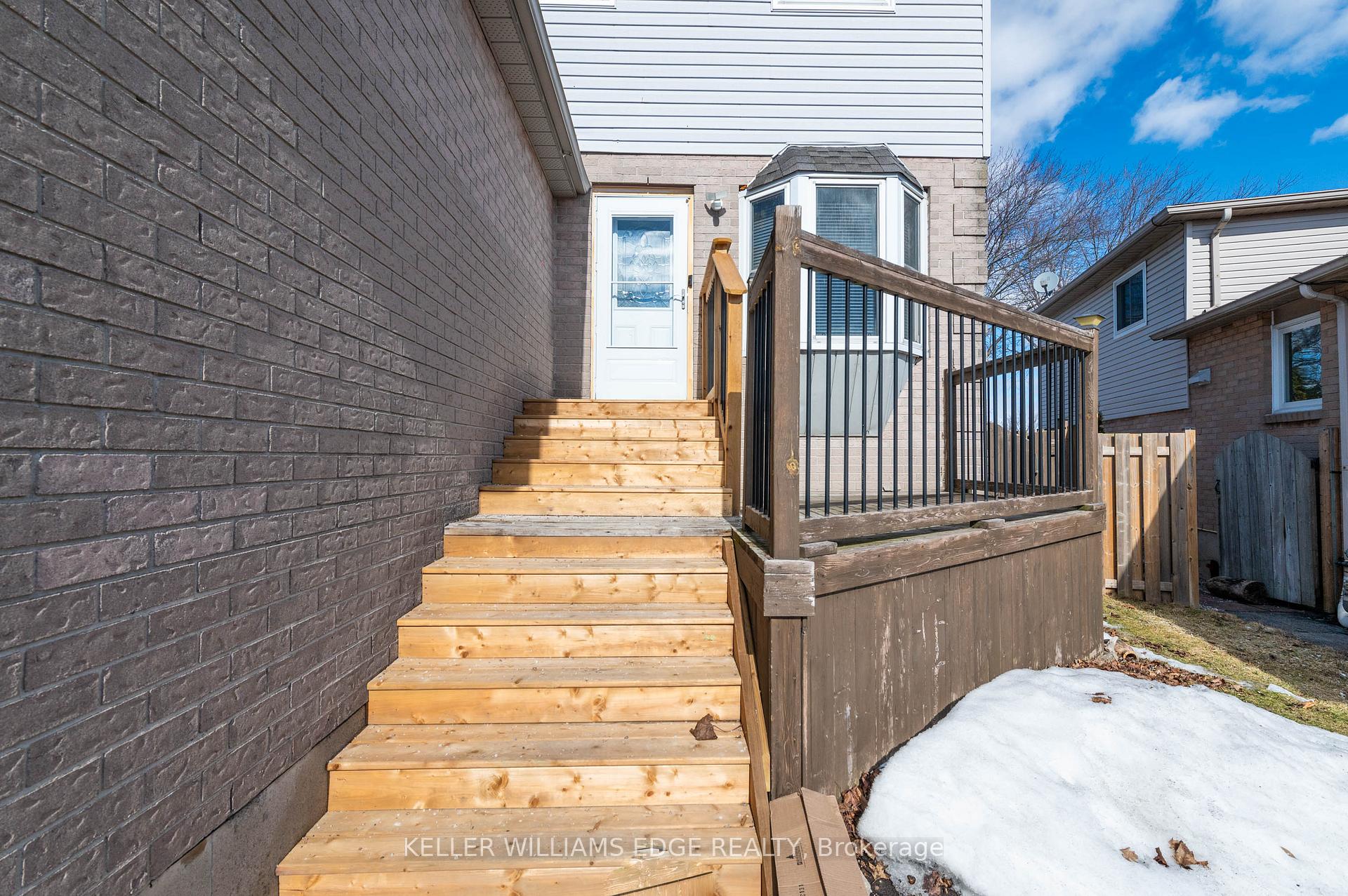 Photo 4 of 23 Rutledge Court, Hamilton, Templemead — HOMEH