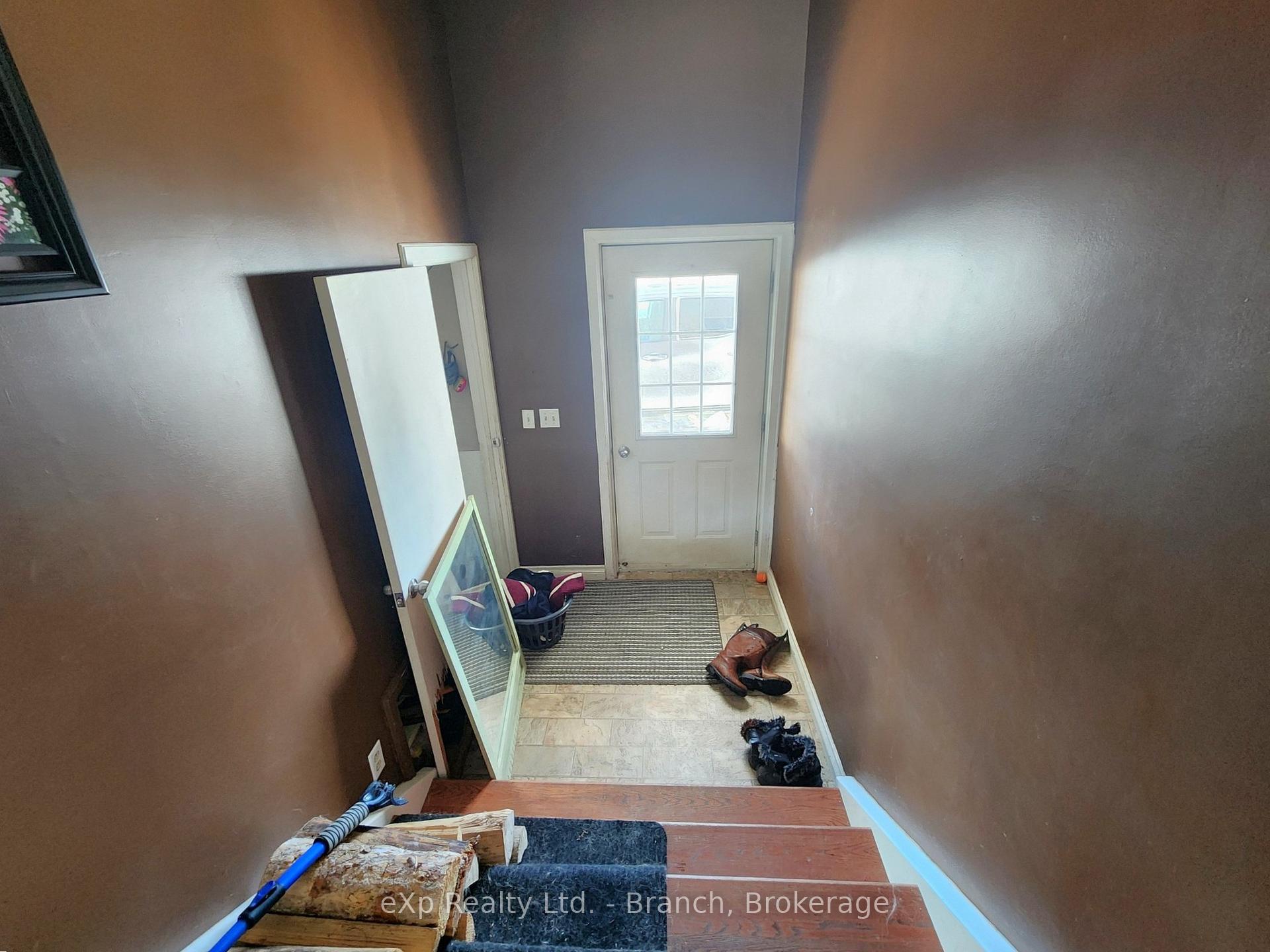 Photo 4 of 22 Agnes Street, Englehart, Central Timiskaming — HOMEH