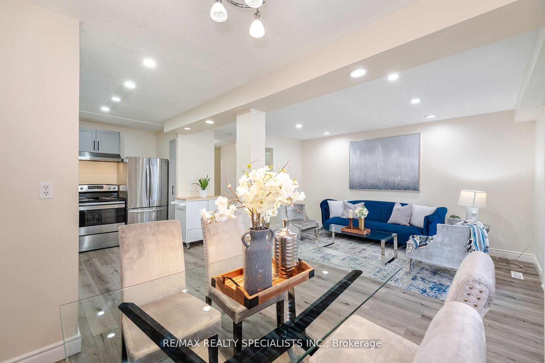 Photo 10 of 66 Gledhill Crescent, Hamilton, Stoney Creek Mountain — HOMEH