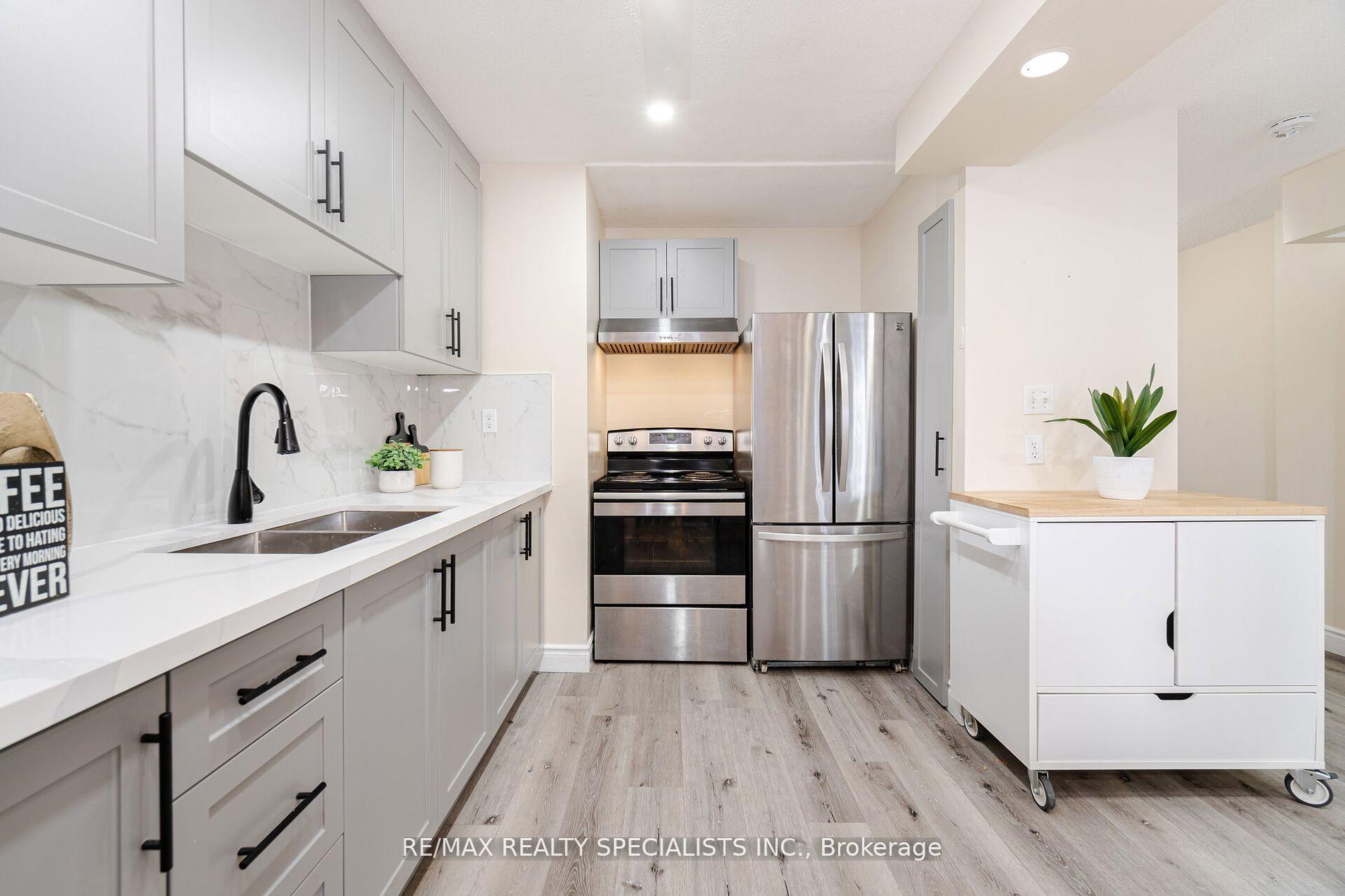 Photo 11 of 66 Gledhill Crescent, Hamilton, Stoney Creek Mountain — HOMEH