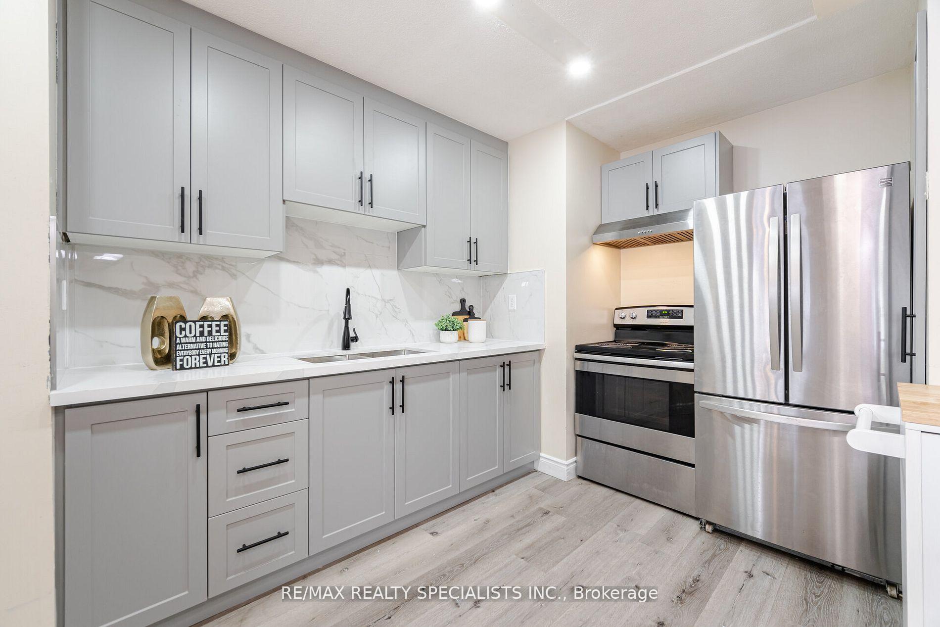 Photo 12 of 66 Gledhill Crescent, Hamilton, Stoney Creek Mountain — HOMEH