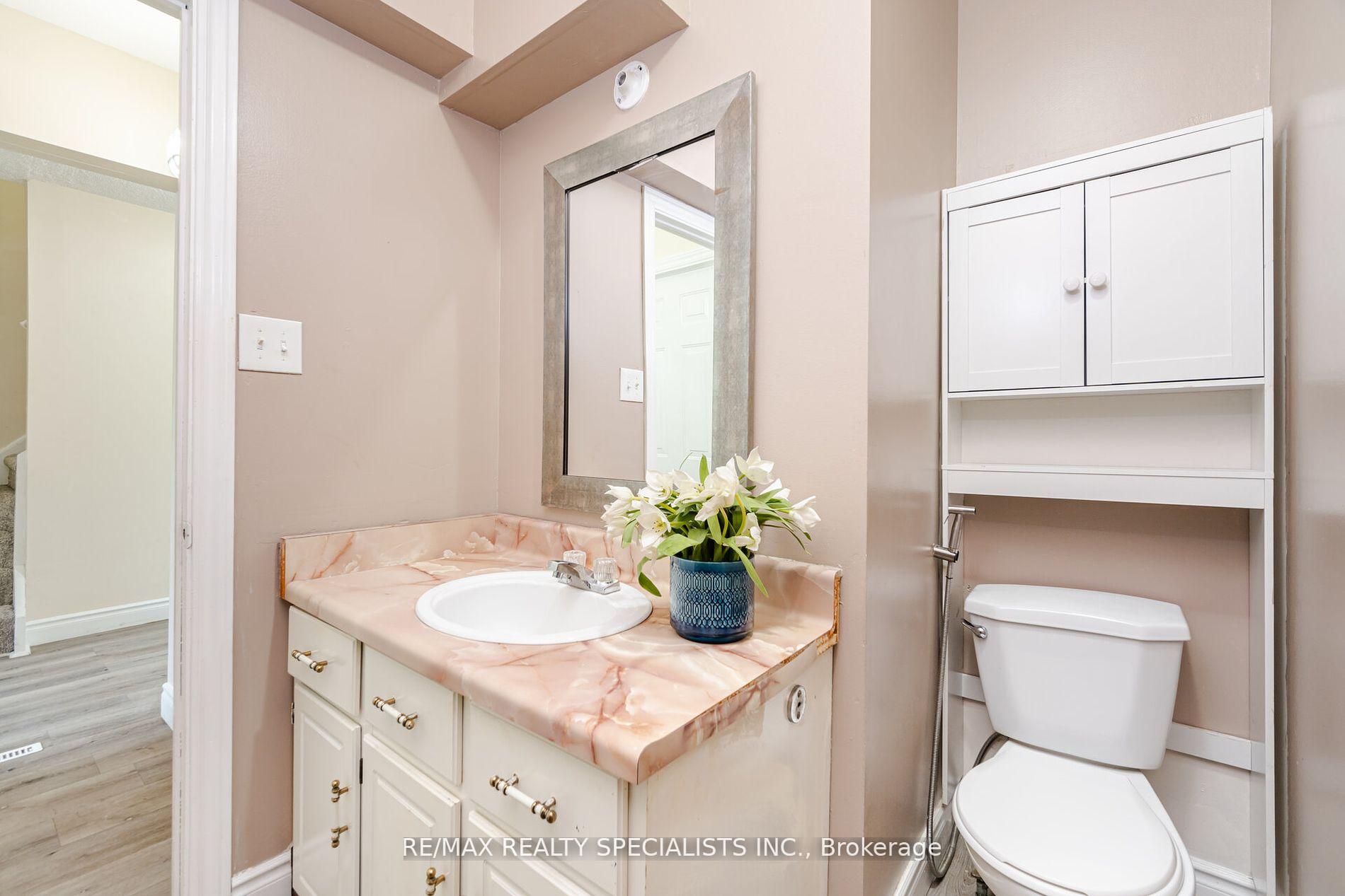 Photo 15 of 66 Gledhill Crescent, Hamilton, Stoney Creek Mountain — HOMEH