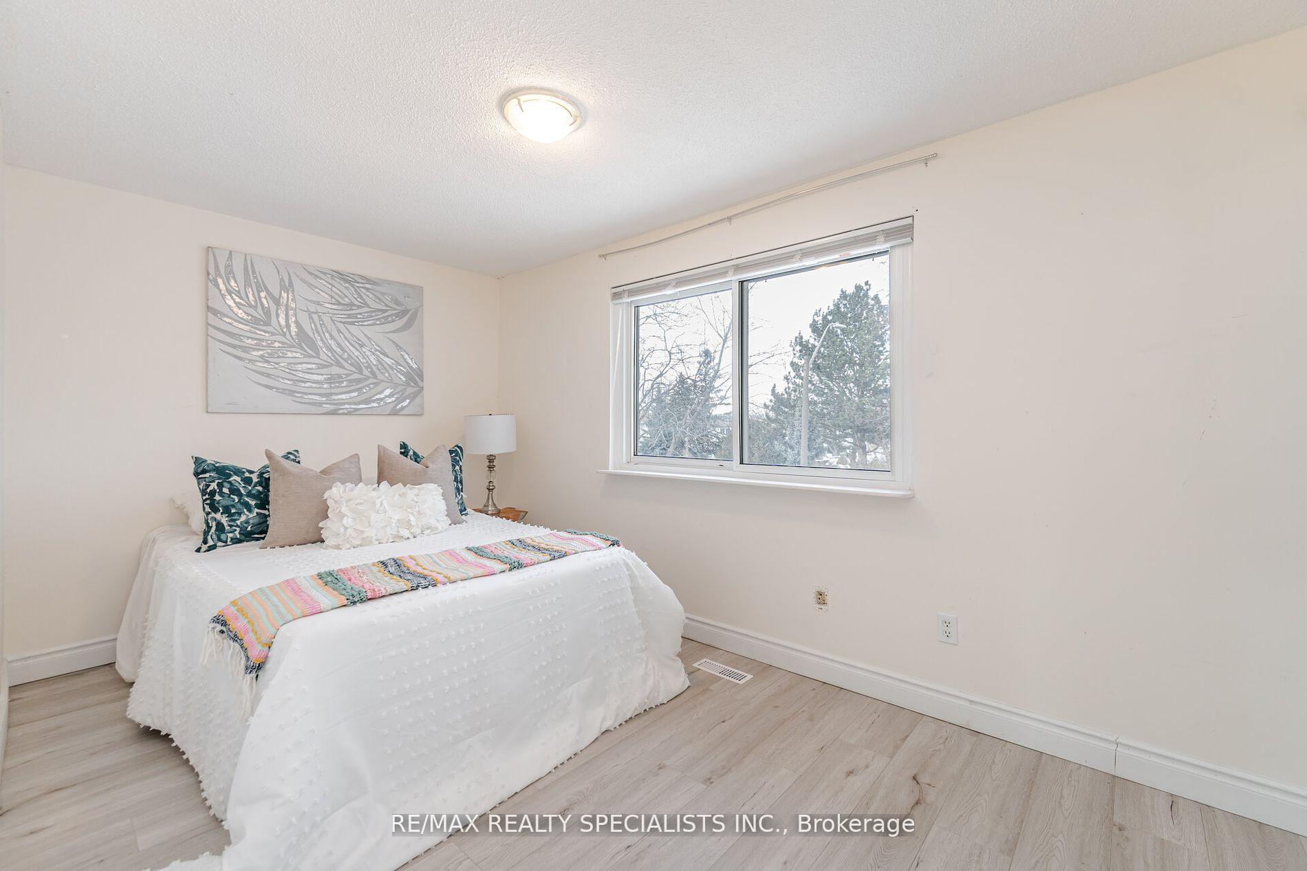 Photo 21 of 66 Gledhill Crescent, Hamilton, Stoney Creek Mountain — HOMEH