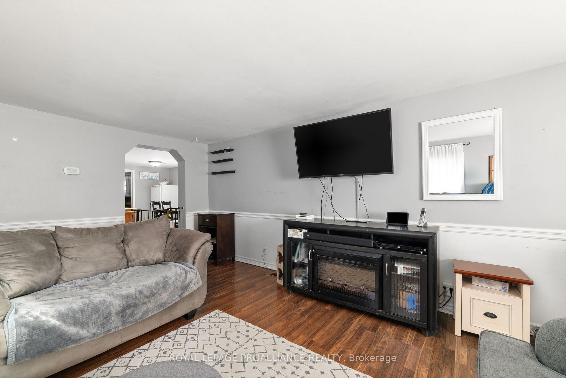 Photo 15 of 178 Green Street, Deseronto, Deseronto (Town) — HOMEH