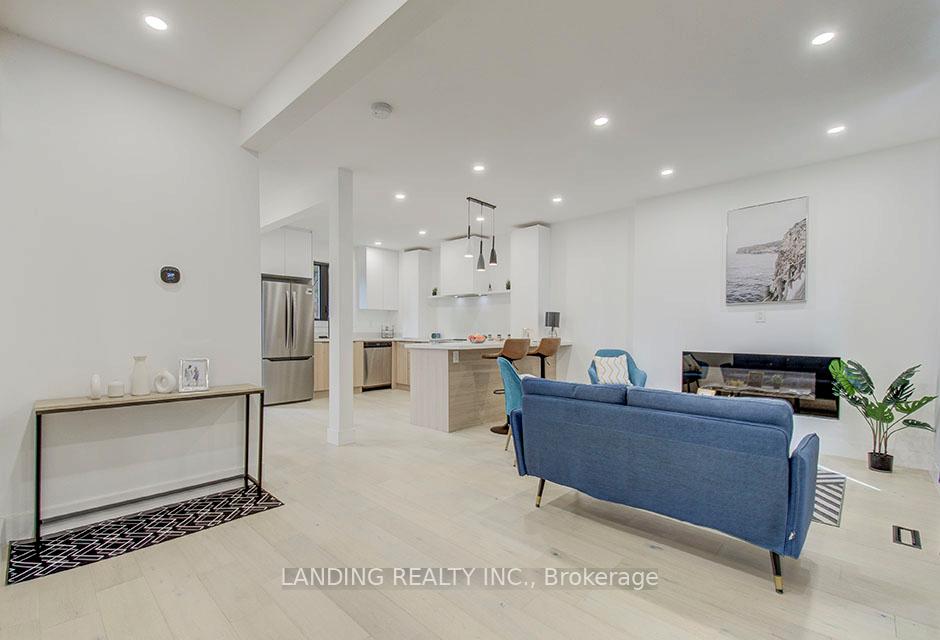 Photo 5 of 48 Sanford Avenue S, Hamilton, Gibson — HOMEH