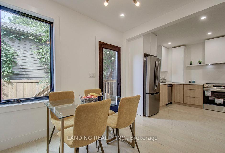 Photo 13 of 48 Sanford Avenue S, Hamilton, Gibson — HOMEH