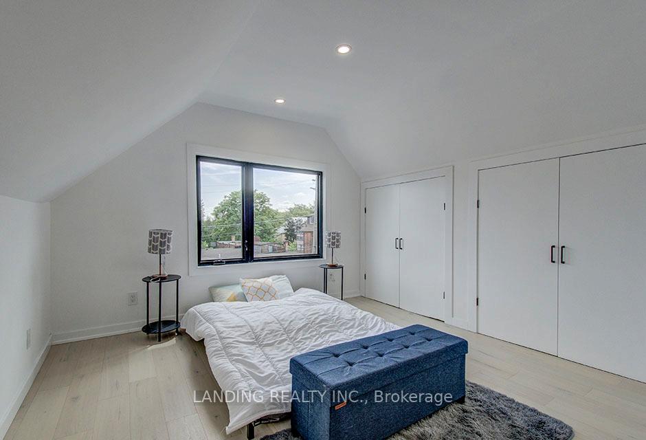 Photo 18 of 48 Sanford Avenue S, Hamilton, Gibson — HOMEH