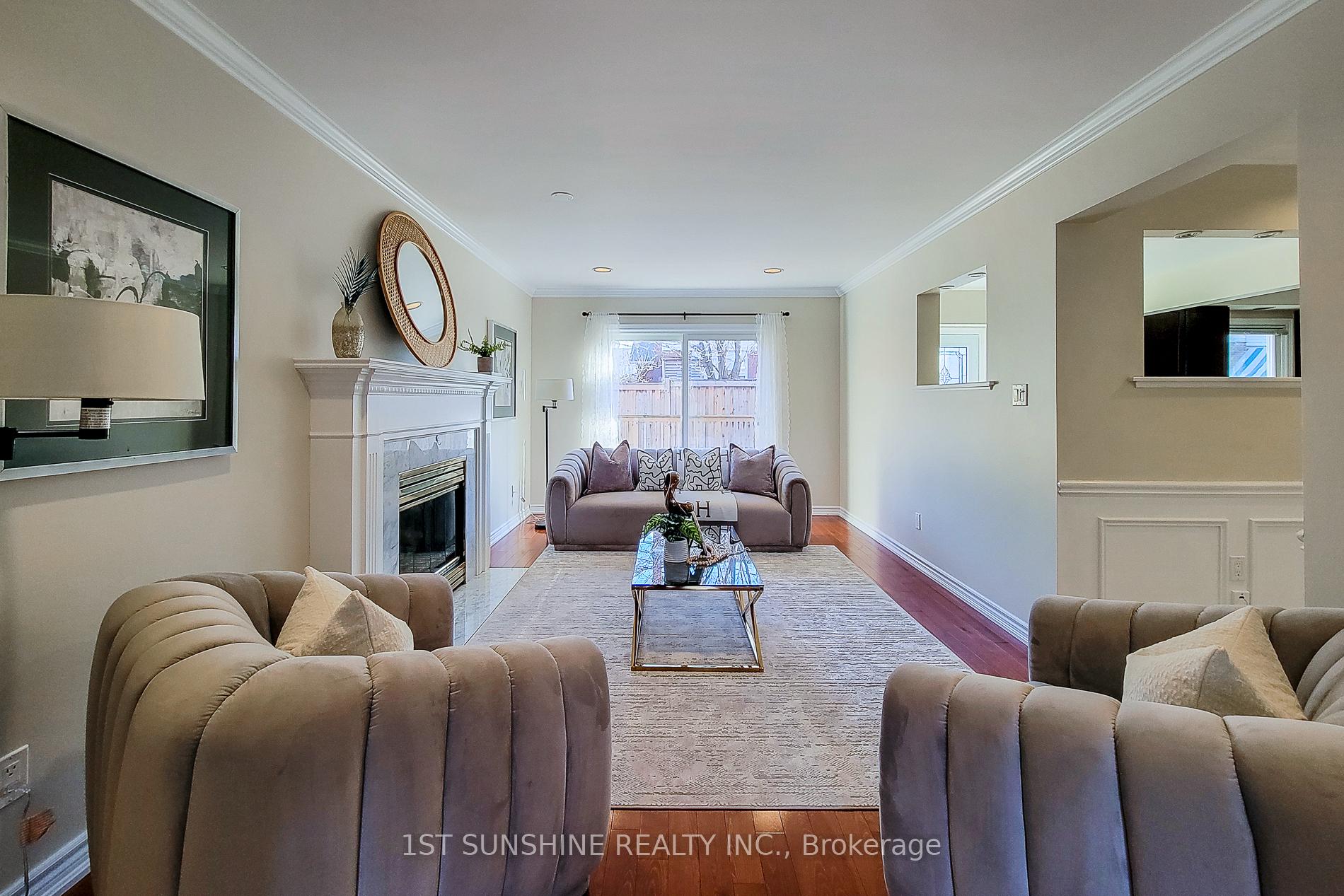 Photo 15 of 33 Caswell Drive, Hamilton, Gurnett — HOMEH