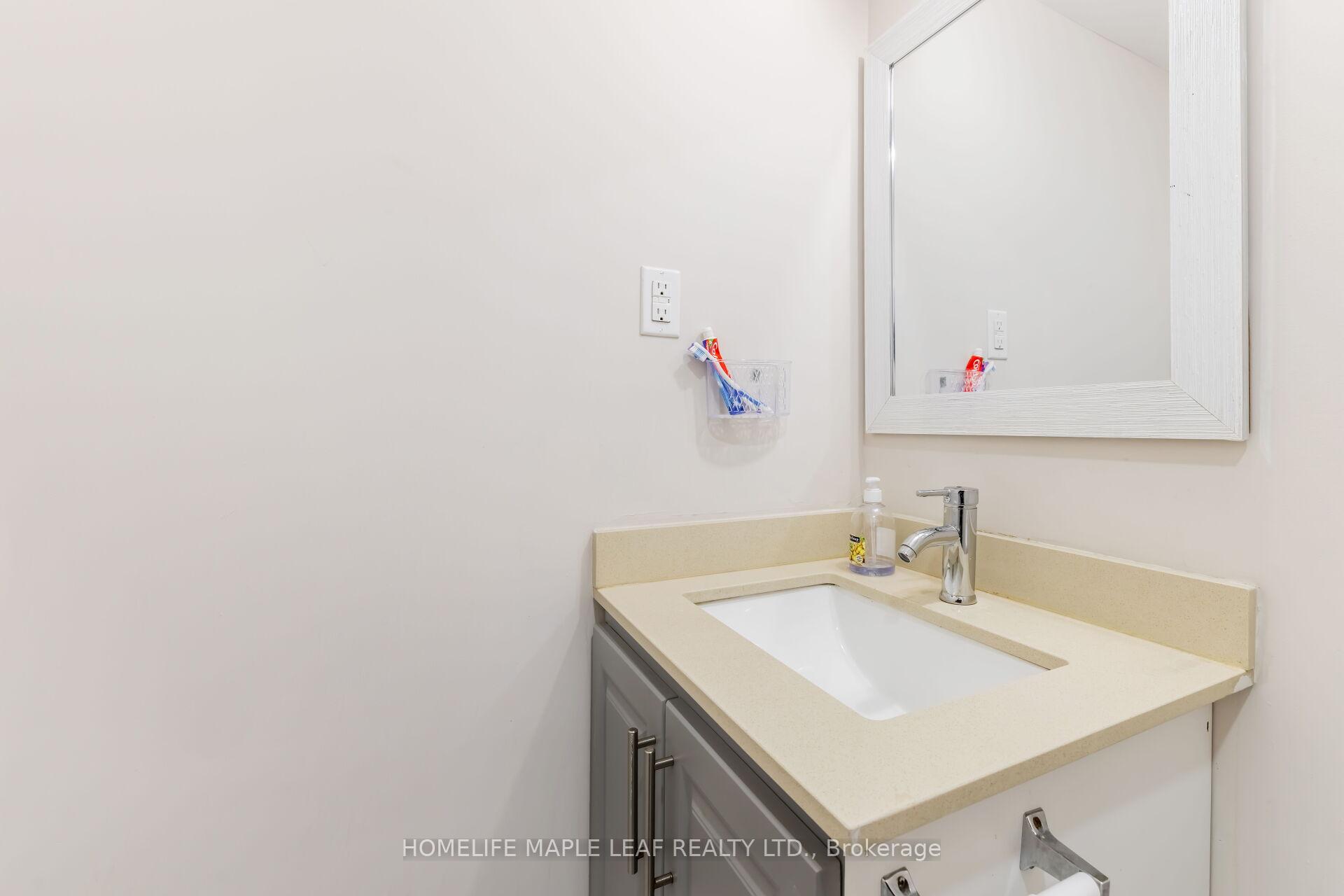Photo 34 of 8 Welbeck Drive, Brampton, Northwood Park — HOMEH