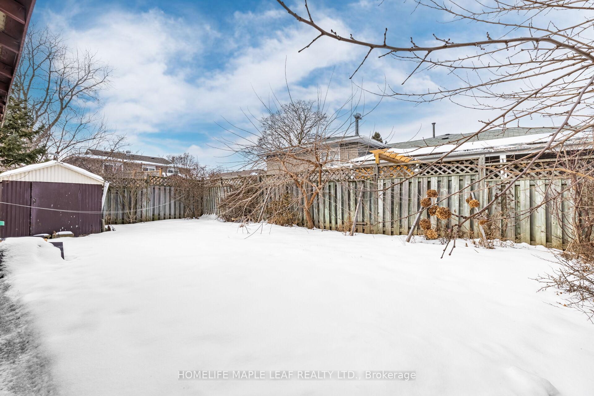 Photo 39 of 8 Welbeck Drive, Brampton, Northwood Park — HOMEH