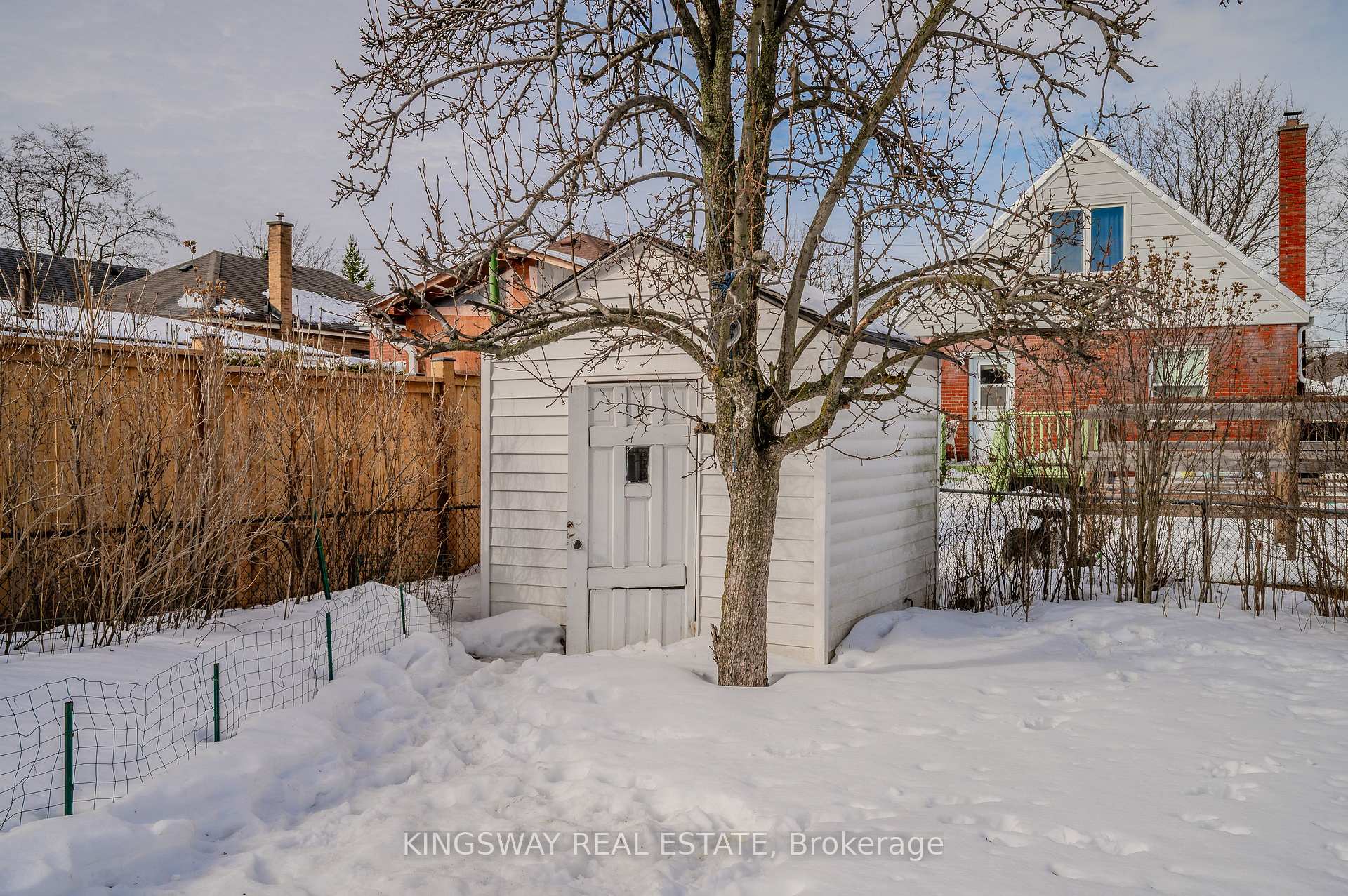 Photo 32 of 650 Upper Sherman Avenue, Hamilton, Burkholme — HOMEH
