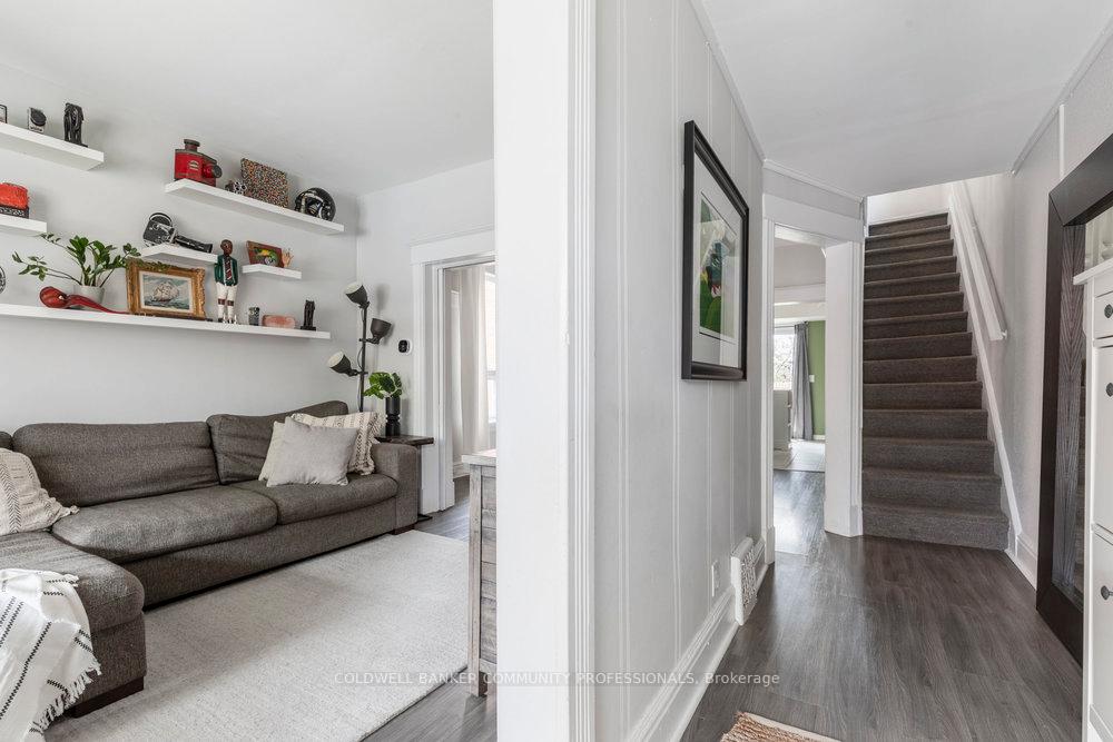 Photo 5 of 208 Balmoral Avenue N, Hamilton, Crown Point — HOMEH