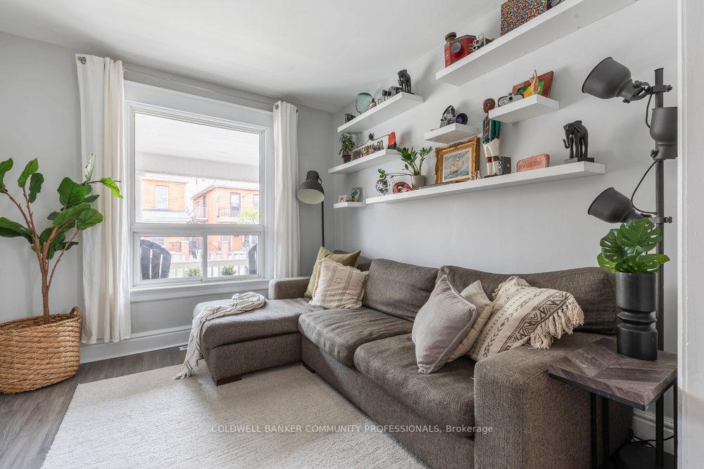 Photo 6 of 208 Balmoral Avenue N, Hamilton, Crown Point — HOMEH