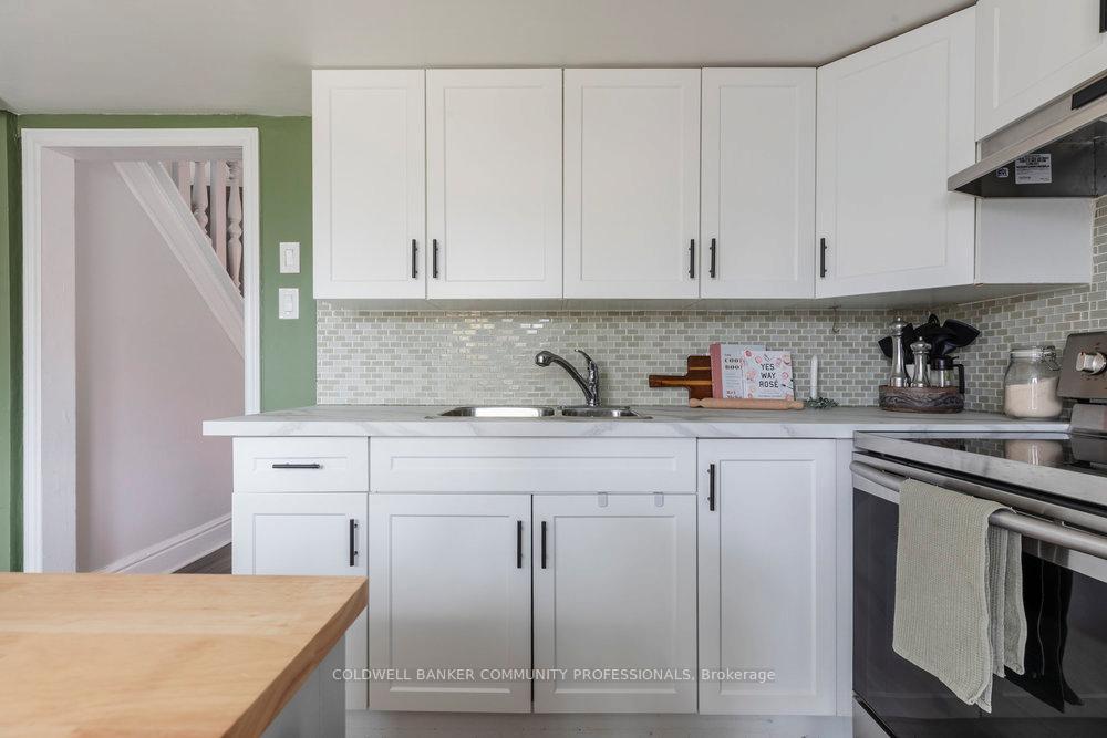 Photo 20 of 208 Balmoral Avenue N, Hamilton, Crown Point — HOMEH