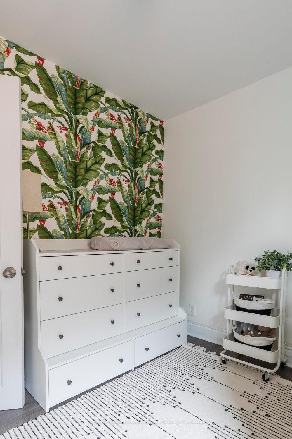 Photo 32 of 208 Balmoral Avenue N, Hamilton, Crown Point — HOMEH