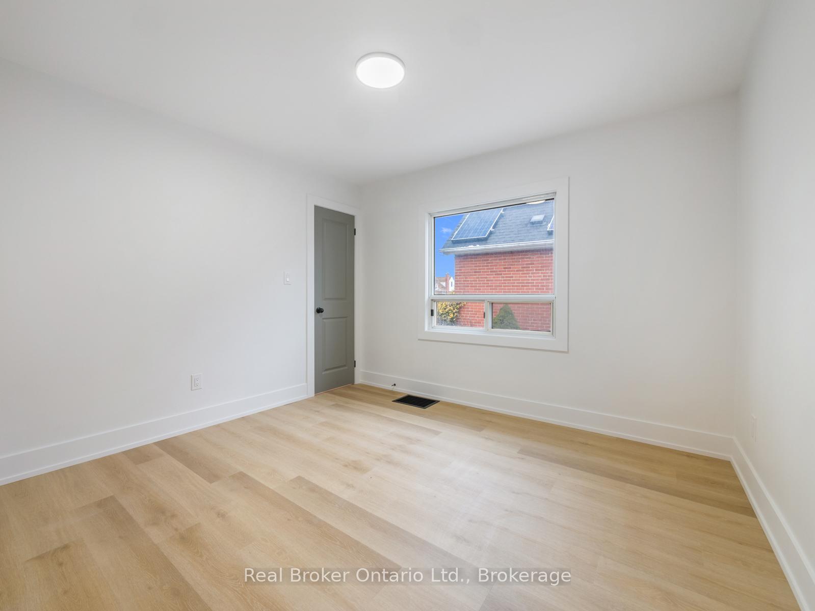 Photo 13 of 51 Woodbridge Road, Hamilton, Rosedale — HOMEH