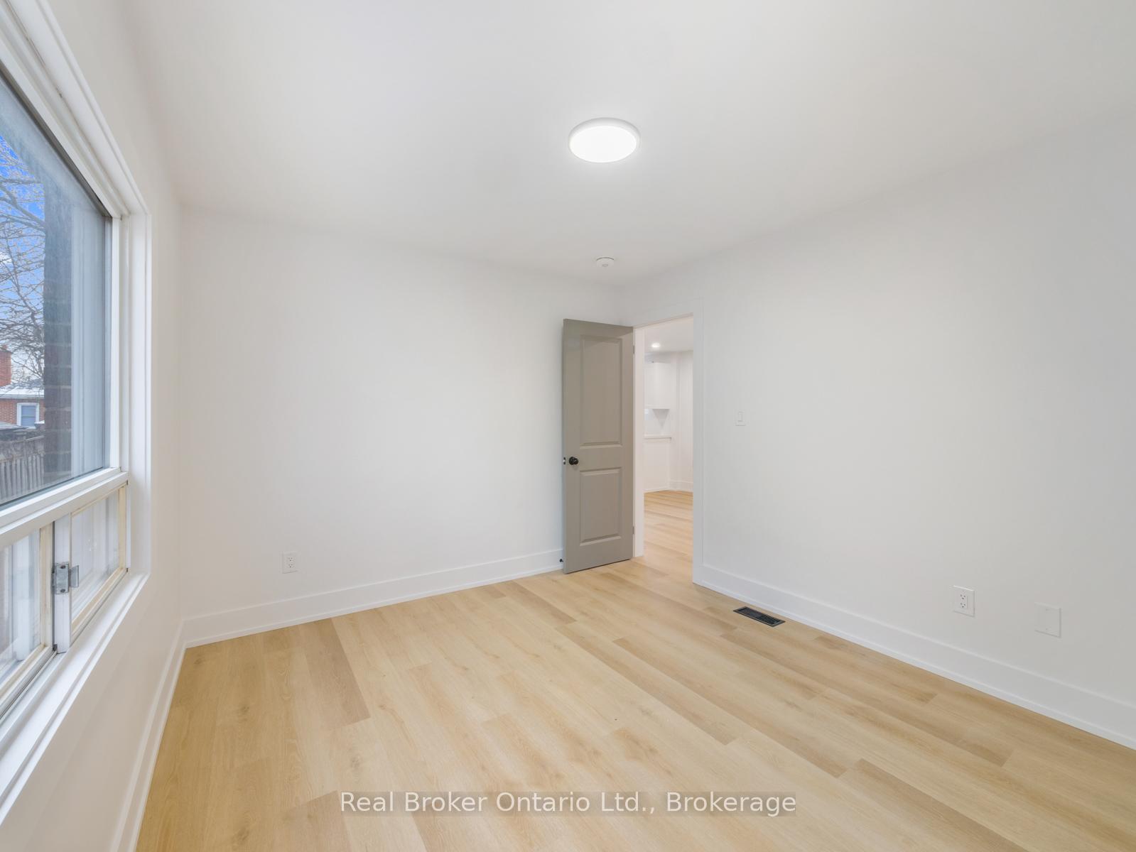 Photo 15 of 51 Woodbridge Road, Hamilton, Rosedale — HOMEH