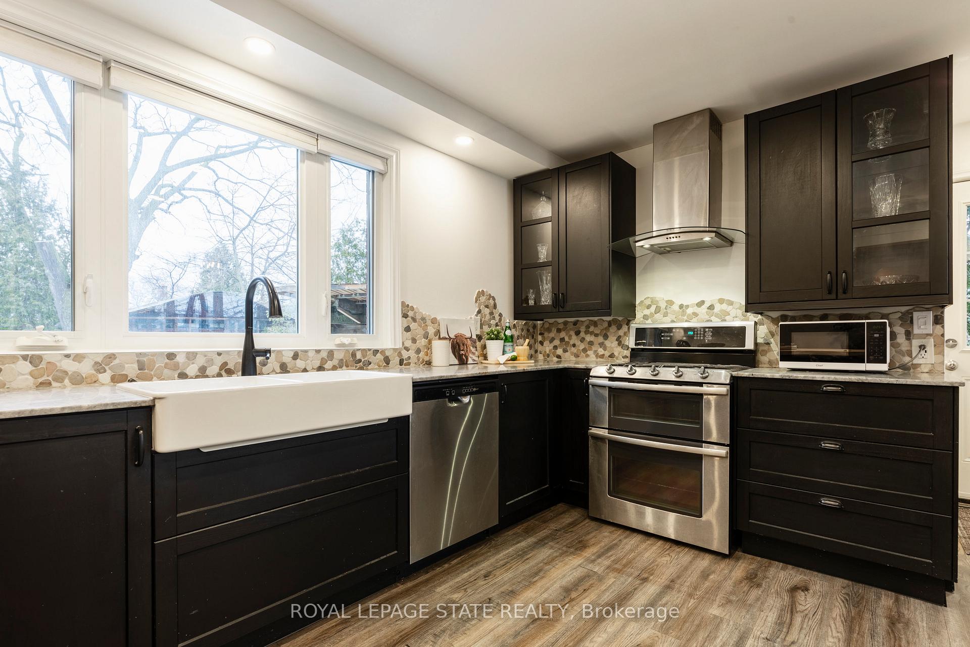 Photo 9 of 148 Terrace Drive, Hamilton, Balfour — HOMEH
