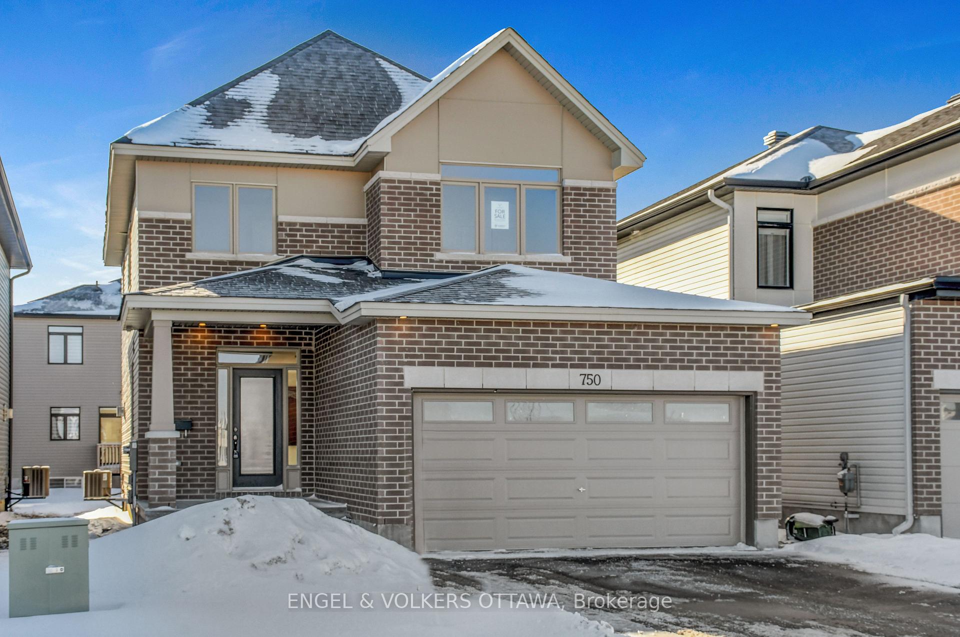 Photo 2 of 750 Cope Drive, Ottawa, Stittsville (South) — HOMEH